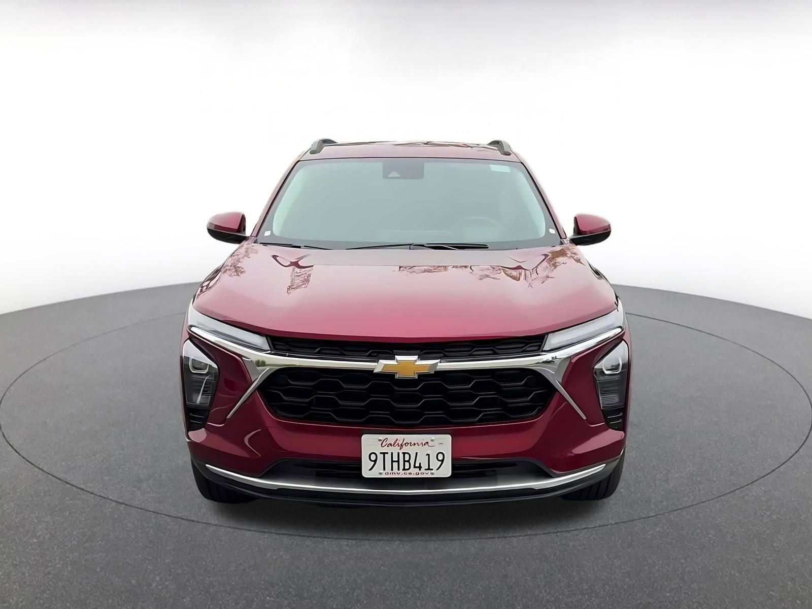 Thumbnail: 2025 Chevrolet Trax - 4