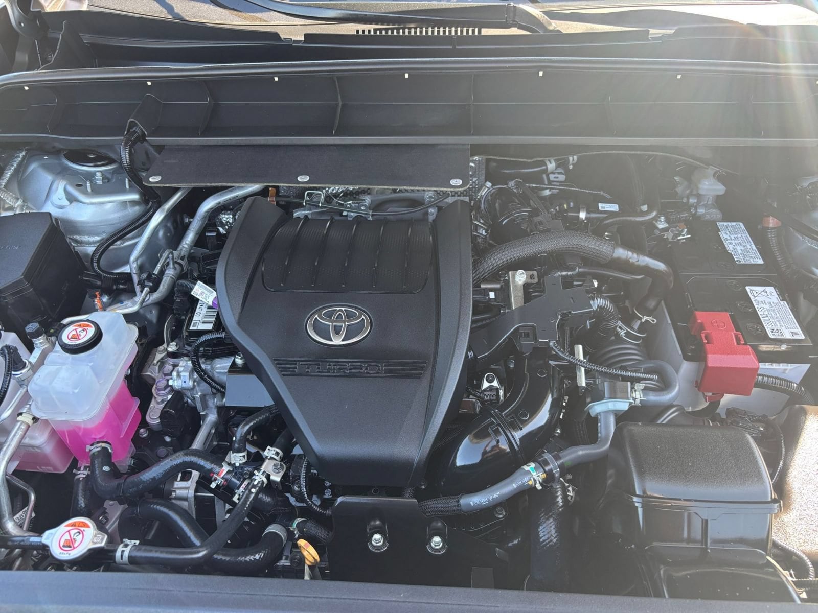 Thumbnail: 2025 Toyota Highlander - 33