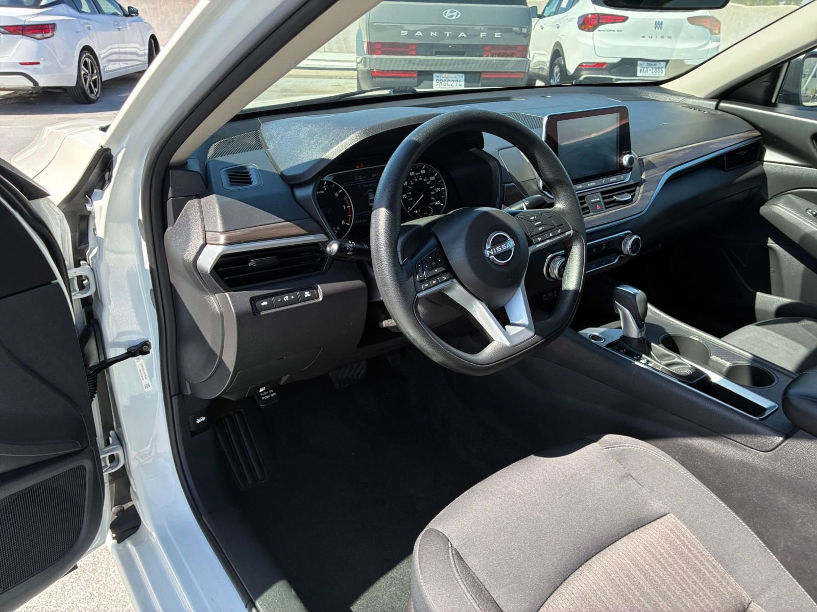 Thumbnail: 2025 Nissan Altima - 34