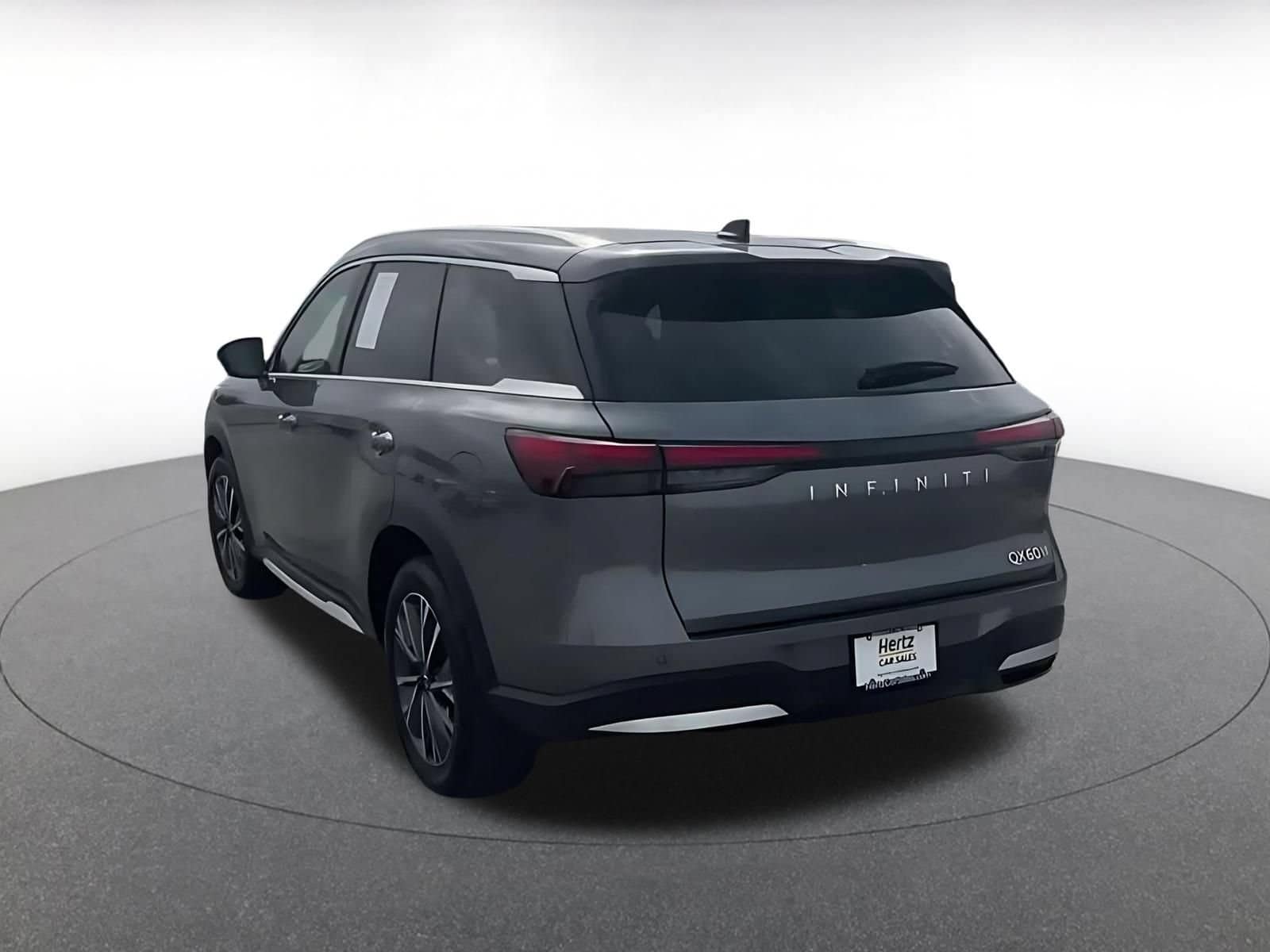 Thumbnail: 2026 INFINITI QX60 - 9