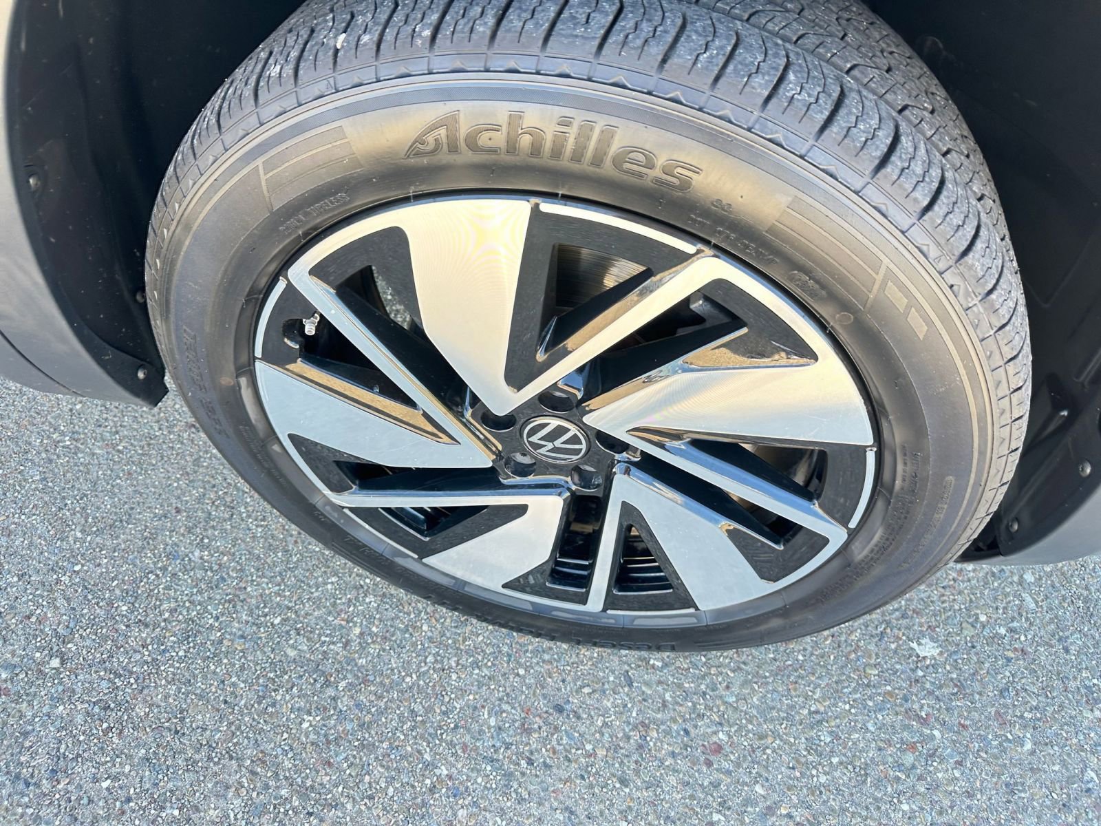 Thumbnail: 2024 Volkswagen Atlas - 30