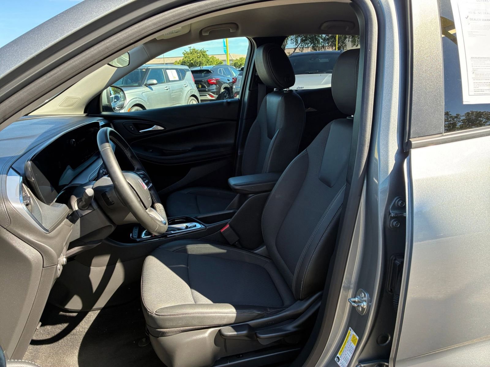Thumbnail: 2025 Buick Encore GX - 25