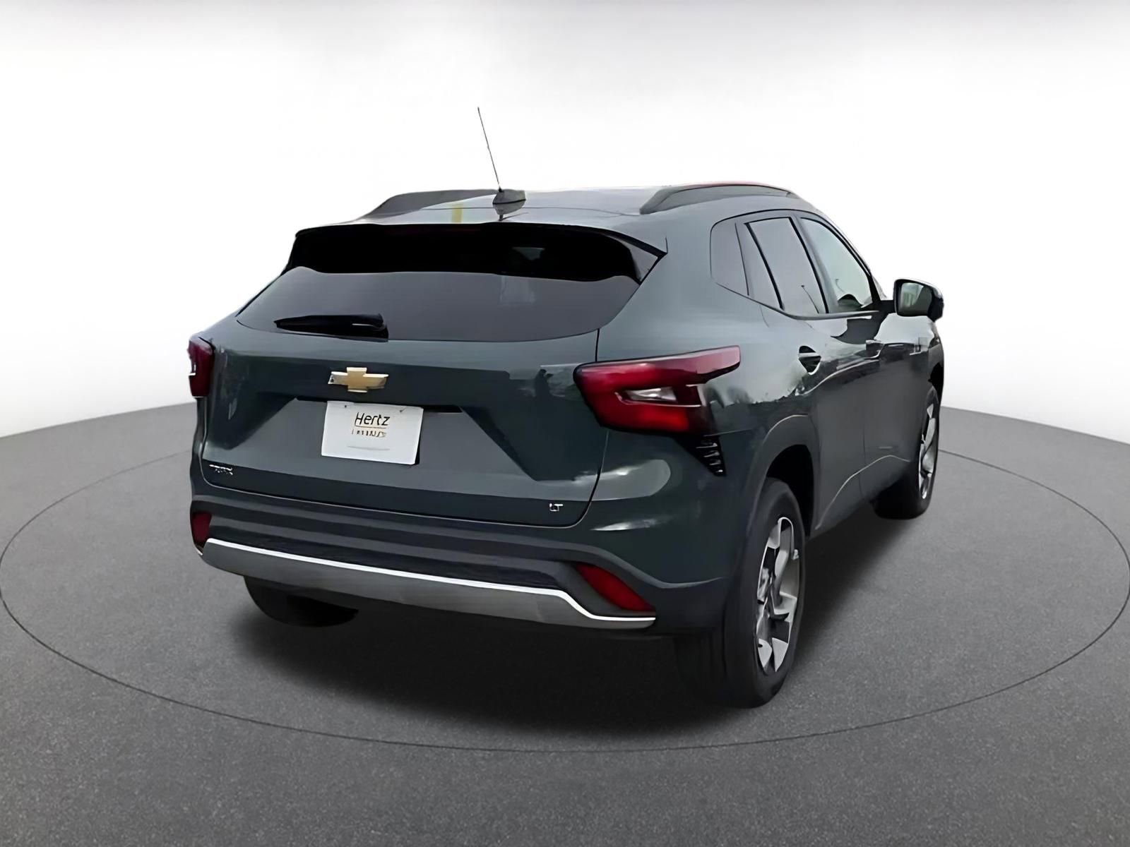 Thumbnail: 2025 Chevrolet Trax - 12