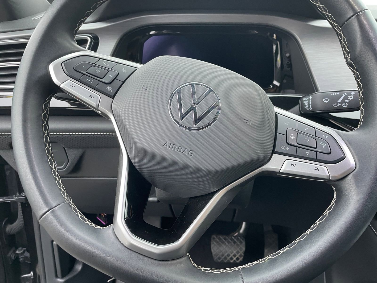 Thumbnail: 2025 Volkswagen Atlas - 29