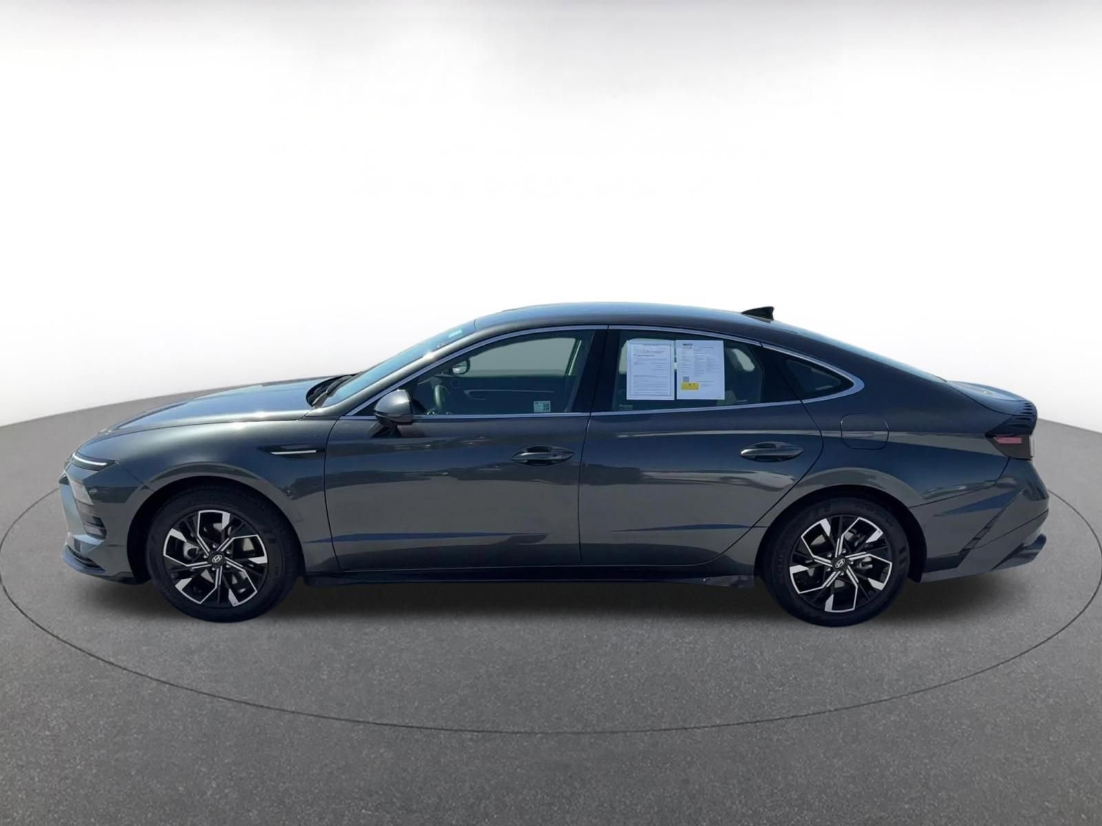 Thumbnail: 2025 Hyundai Sonata - 9
