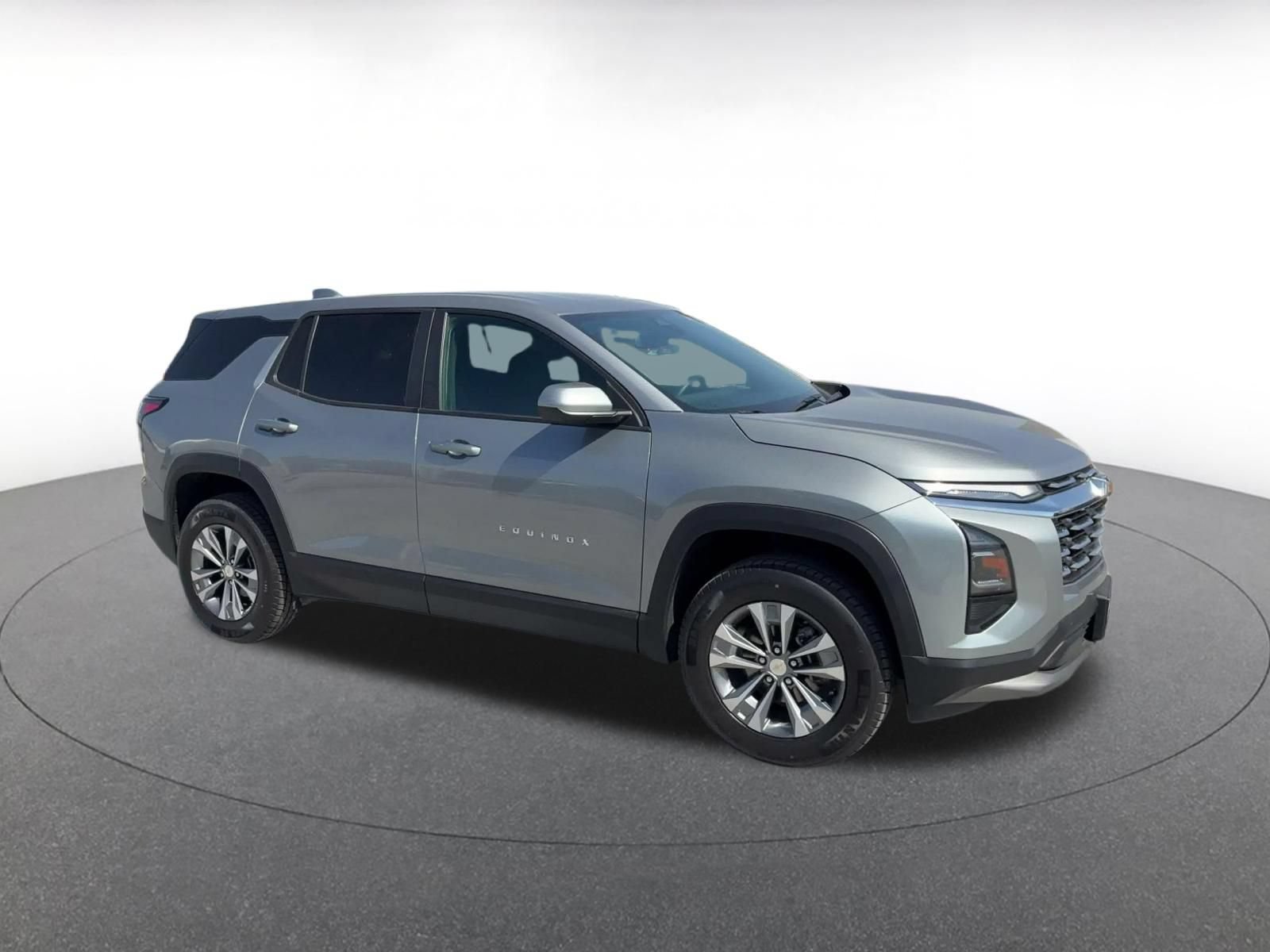 Thumbnail: 2025 Chevrolet Equinox - 2
