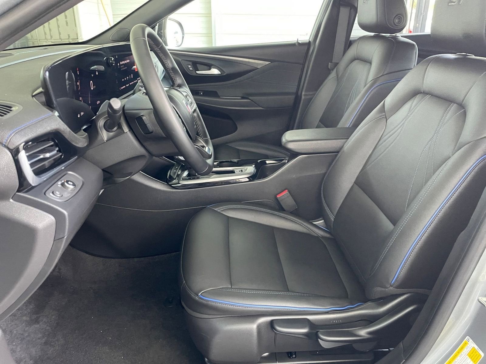 Thumbnail: 2025 Buick Envista - 24