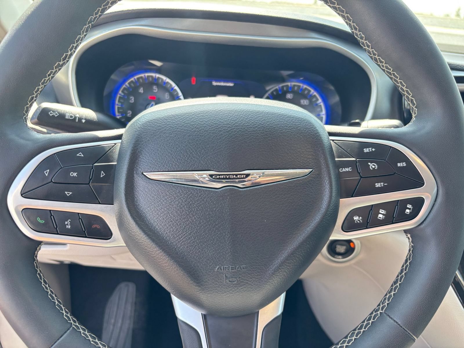 Thumbnail: 2024 Chrysler Pacifica - 29