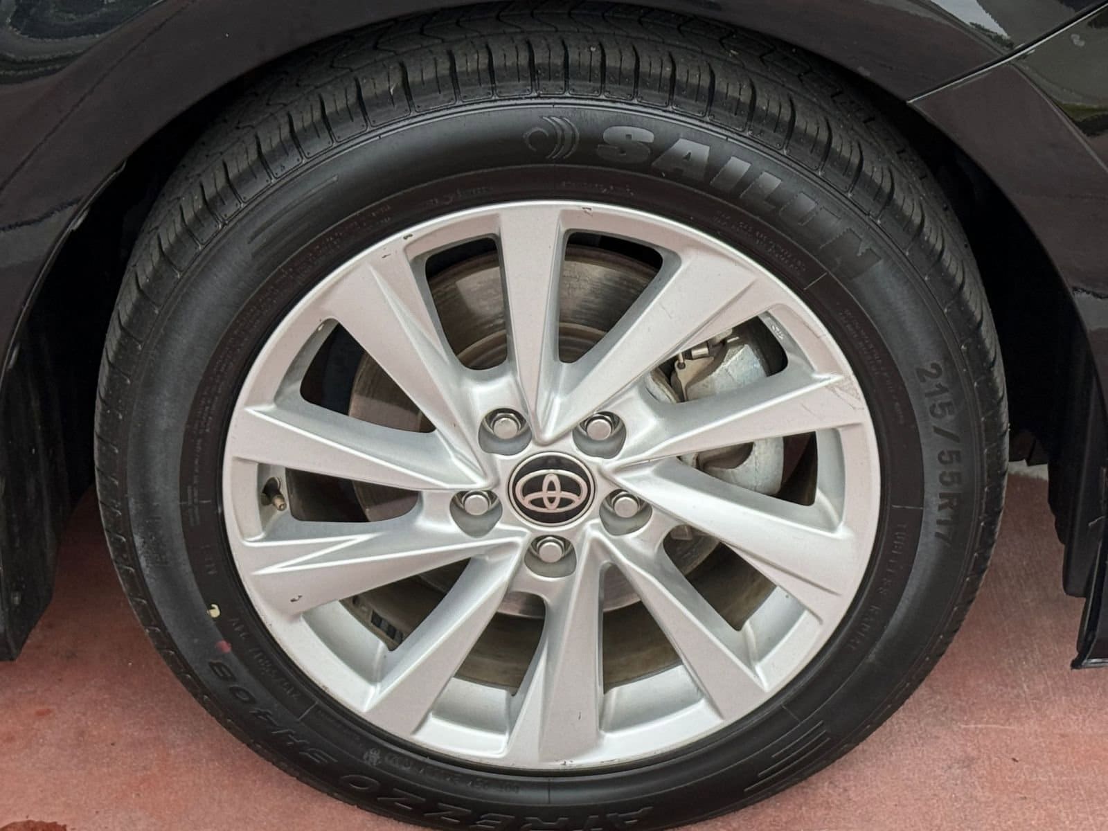 Thumbnail: 2023 Toyota Camry - 30