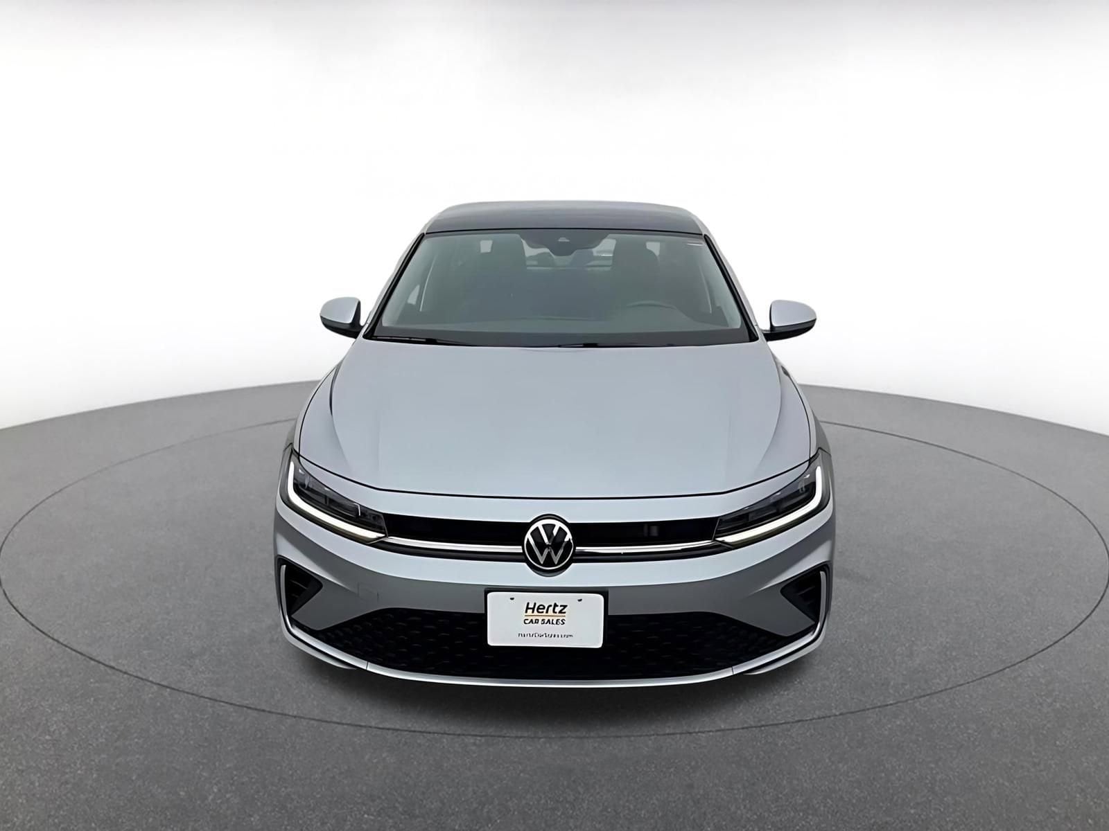 Thumbnail: 2025 Volkswagen Jetta - 3