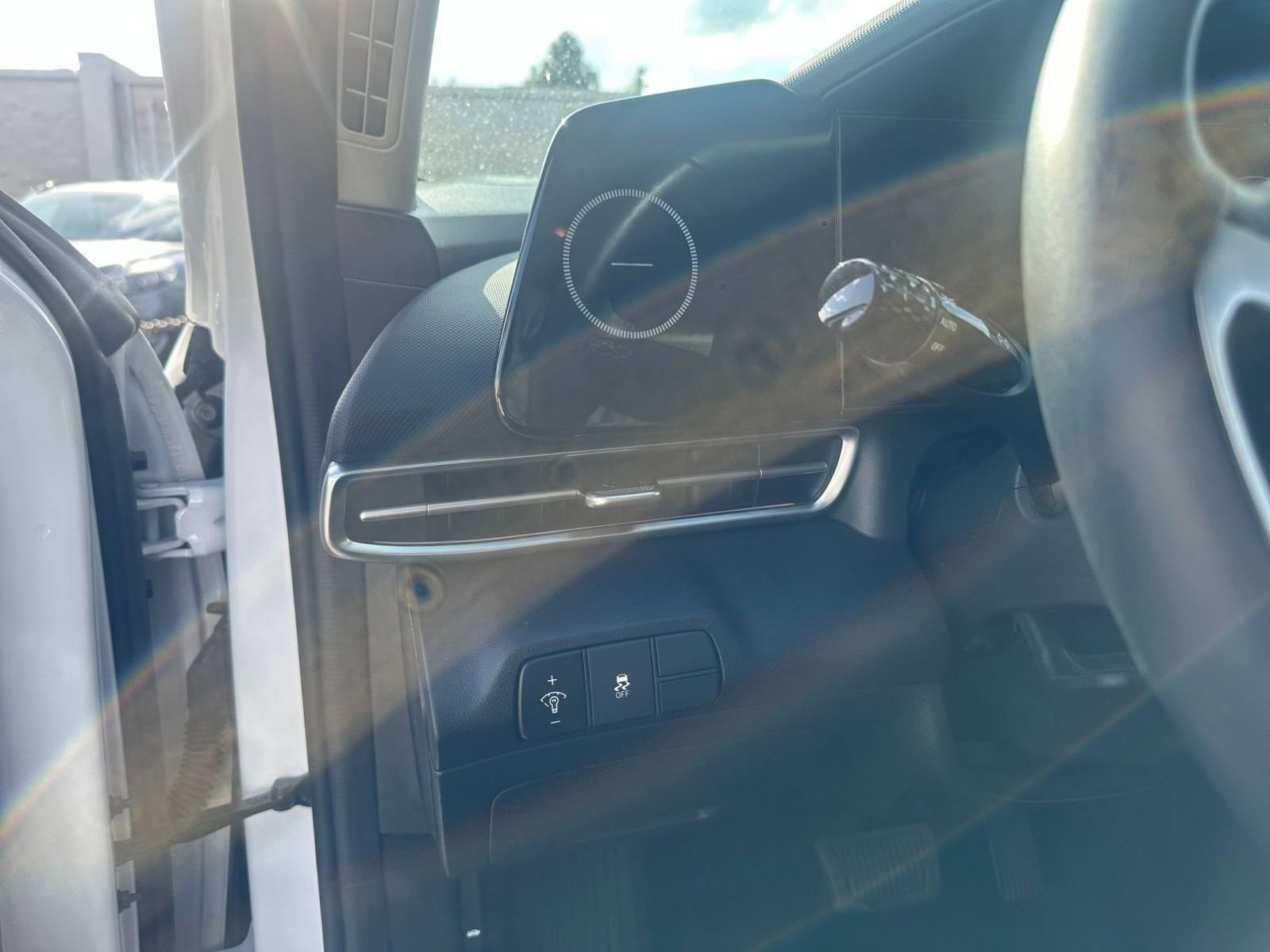 Thumbnail: 2025 Hyundai Elantra - 34