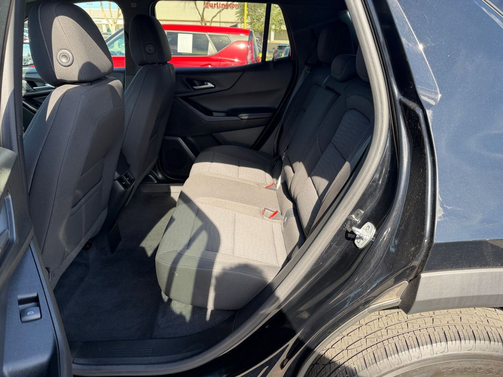 Thumbnail: 2025 Chevrolet Equinox - 25