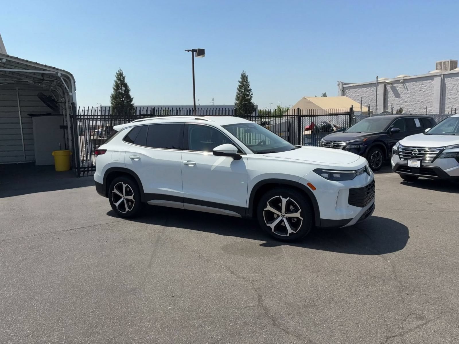 Thumbnail: 2026 Volkswagen Tiguan - 2