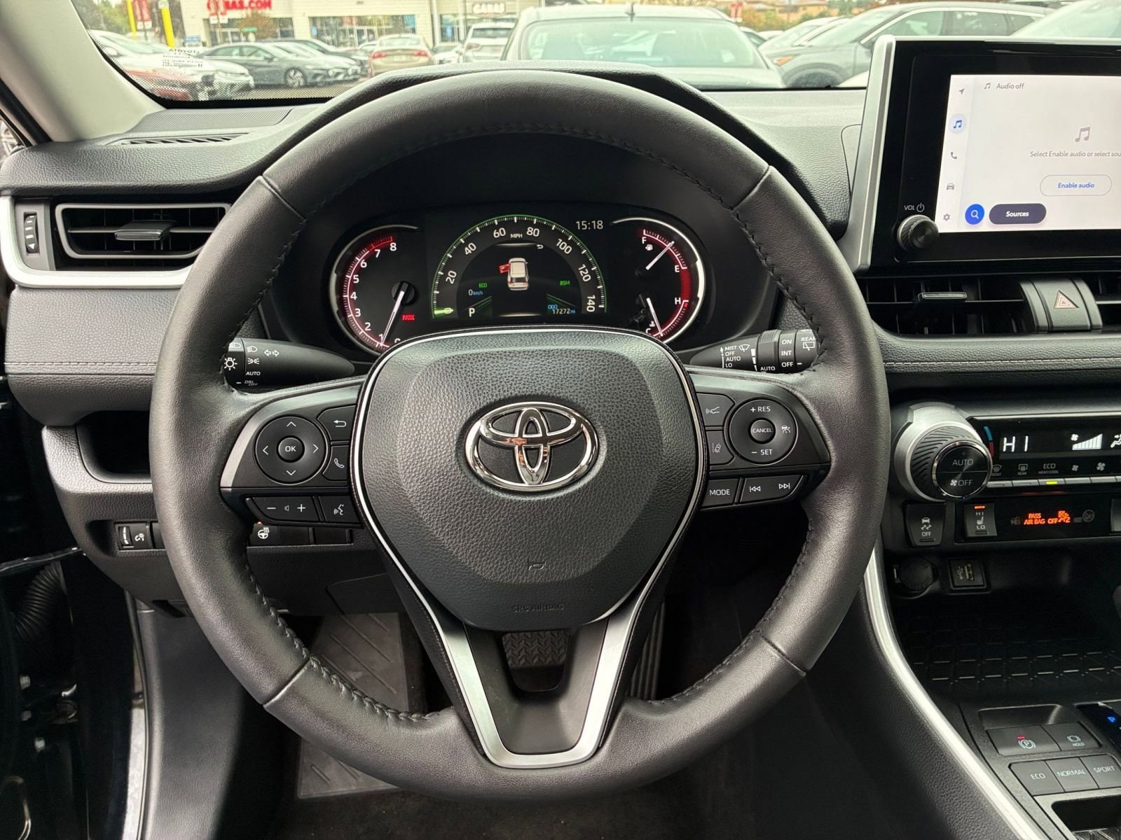 Thumbnail: 2025 Toyota RAV4 - 28