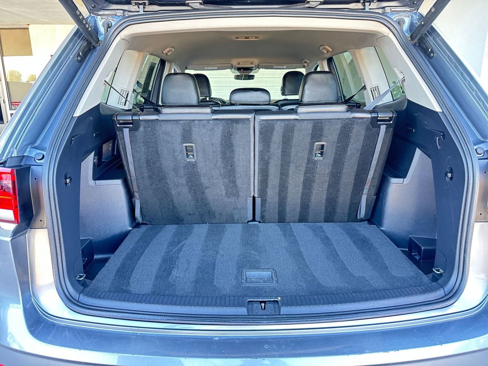 Thumbnail: 2024 Volkswagen Atlas - 31