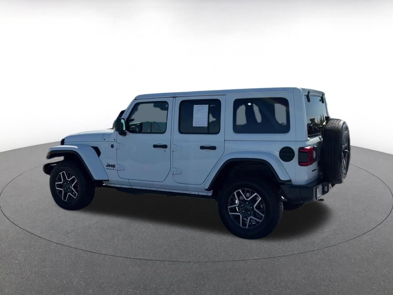 Thumbnail: 2025 Jeep Wrangler - 10