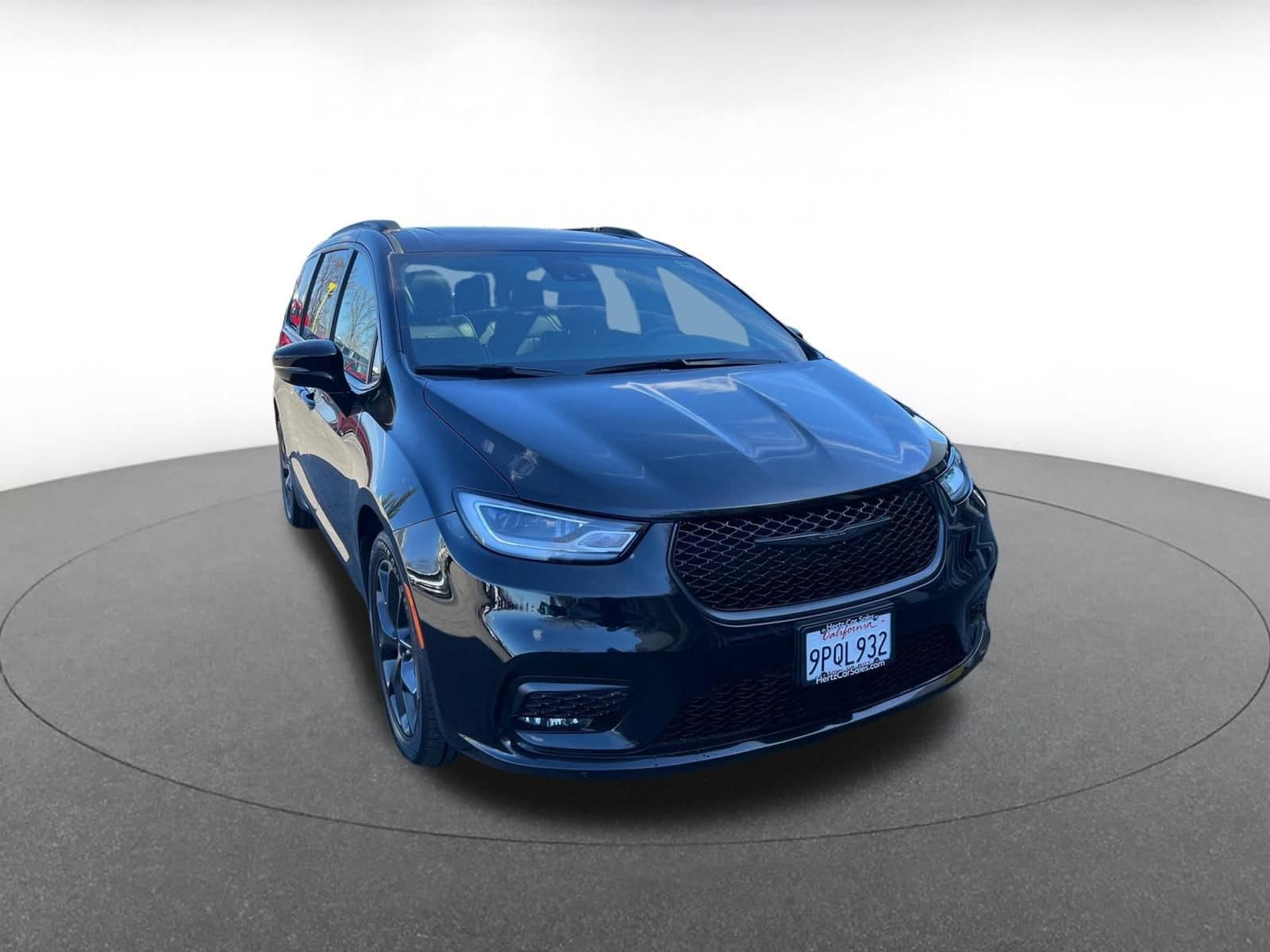 Thumbnail: 2025 Chrysler Pacifica - 1