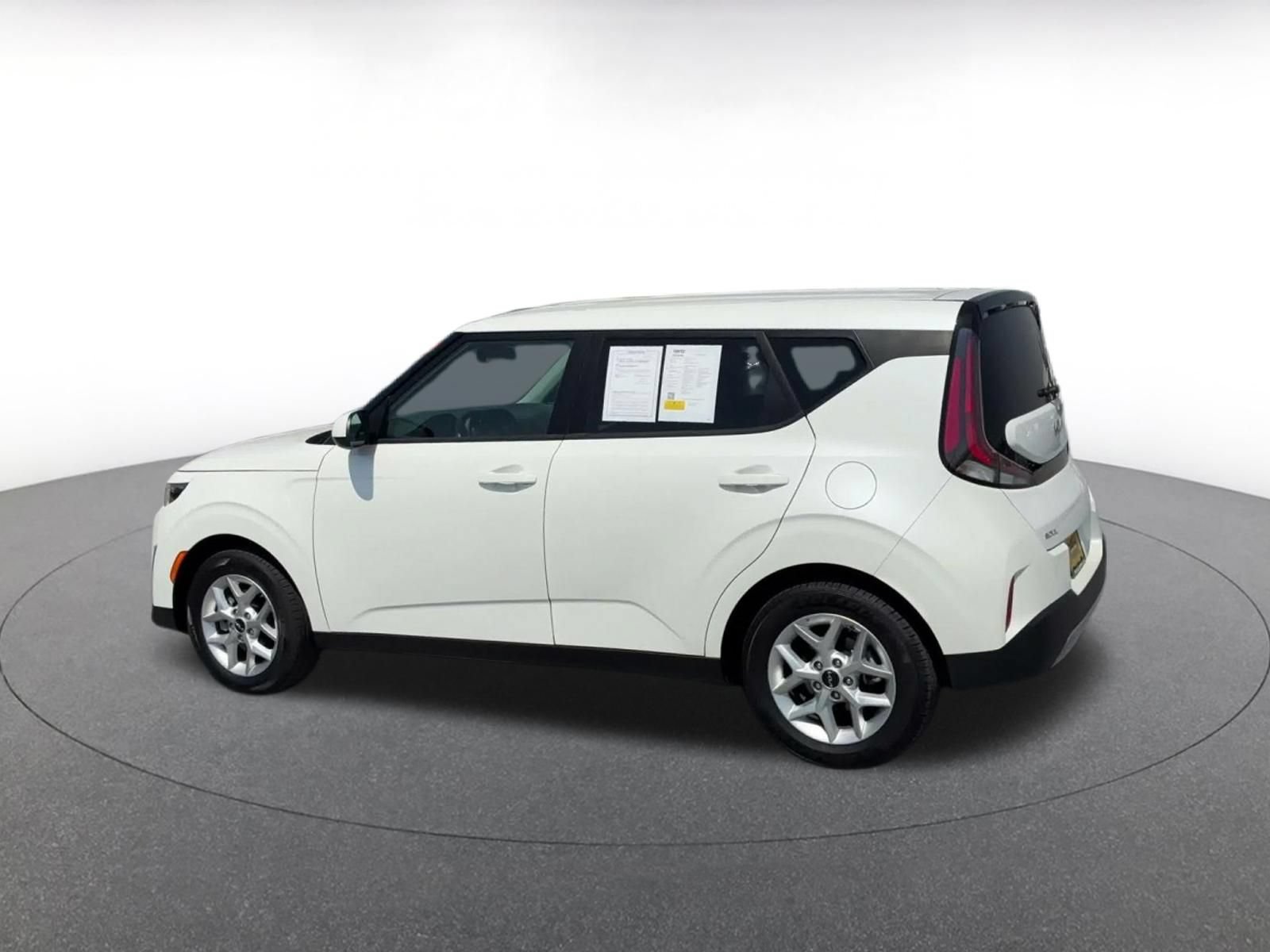 Thumbnail: 2025 Kia Soul - 9