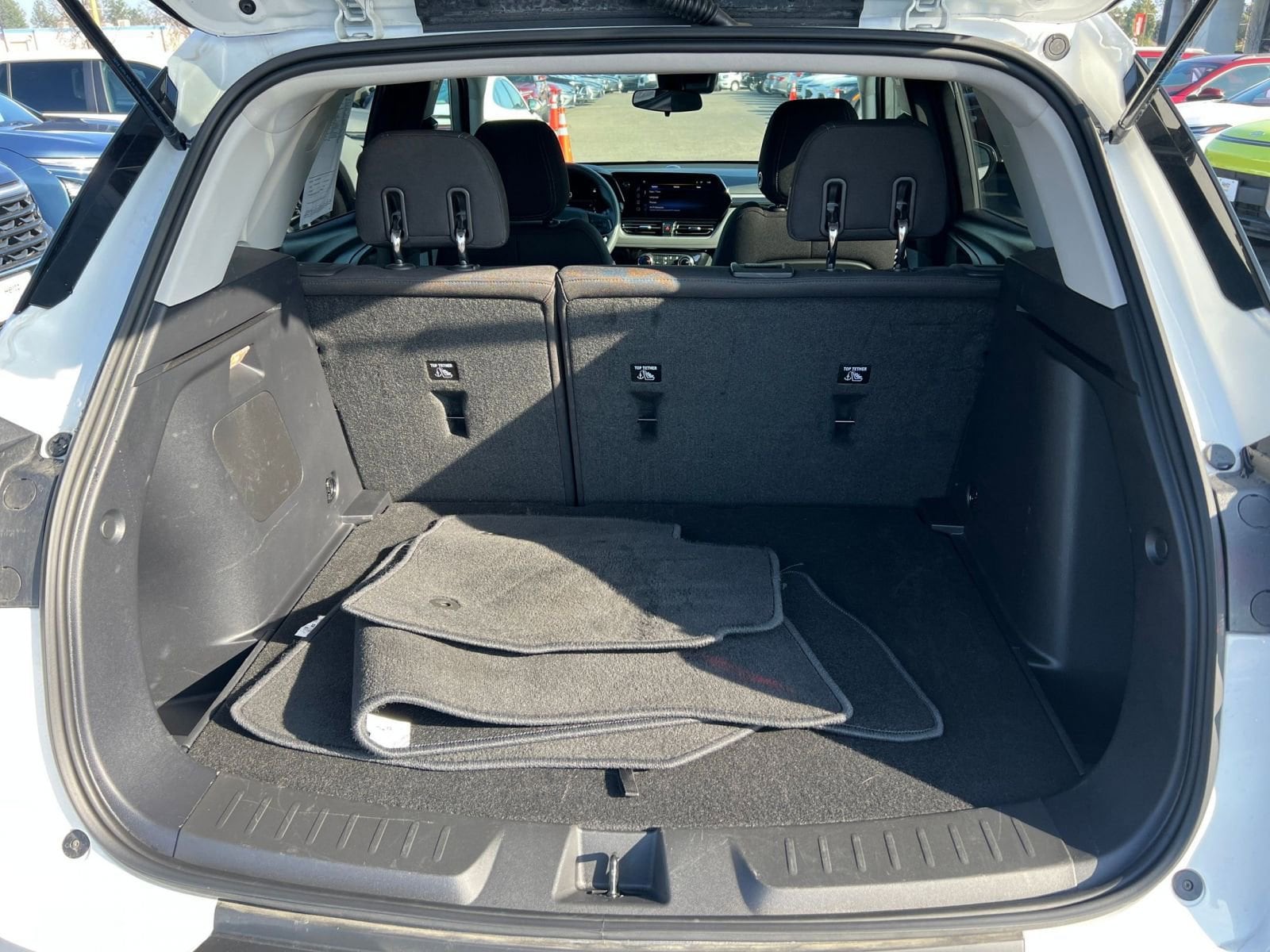 Thumbnail: 2025 Chevrolet TrailBlazer - 29