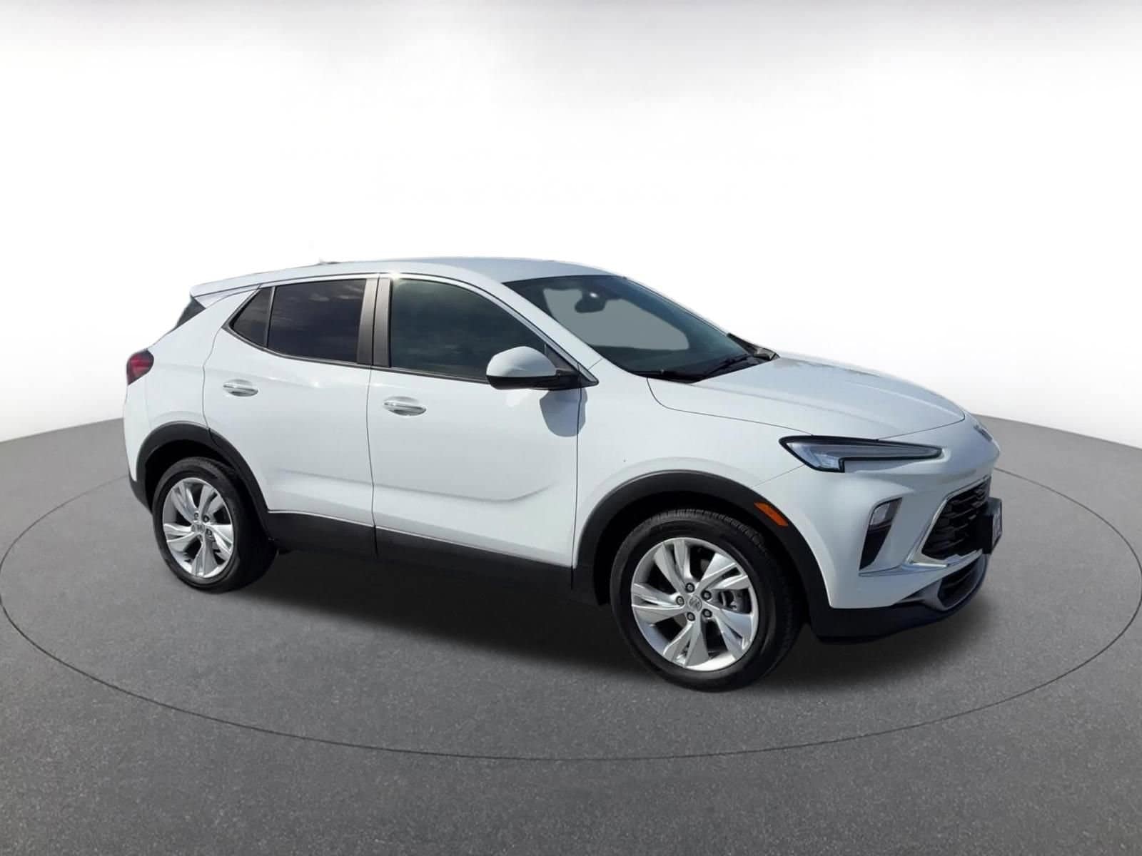 Thumbnail: 2025 Buick Encore GX - 2