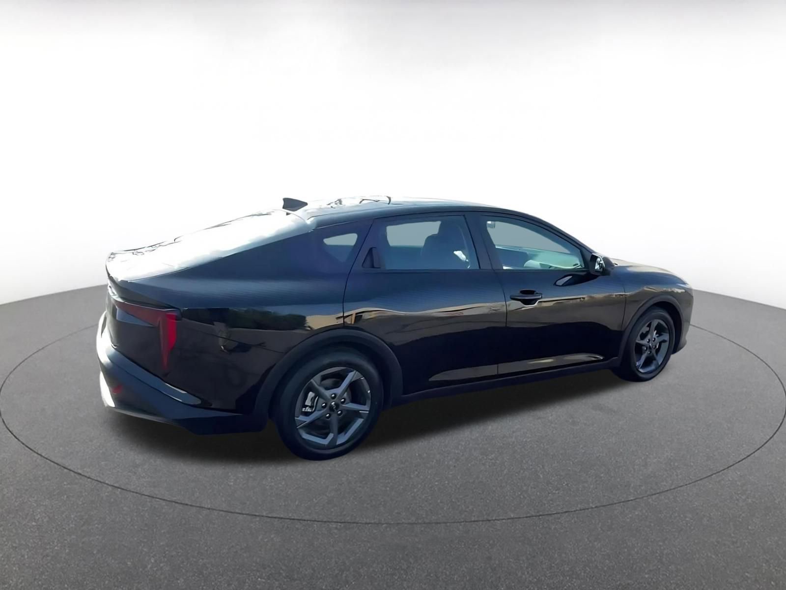 Thumbnail: 2025 Kia K4 - 15