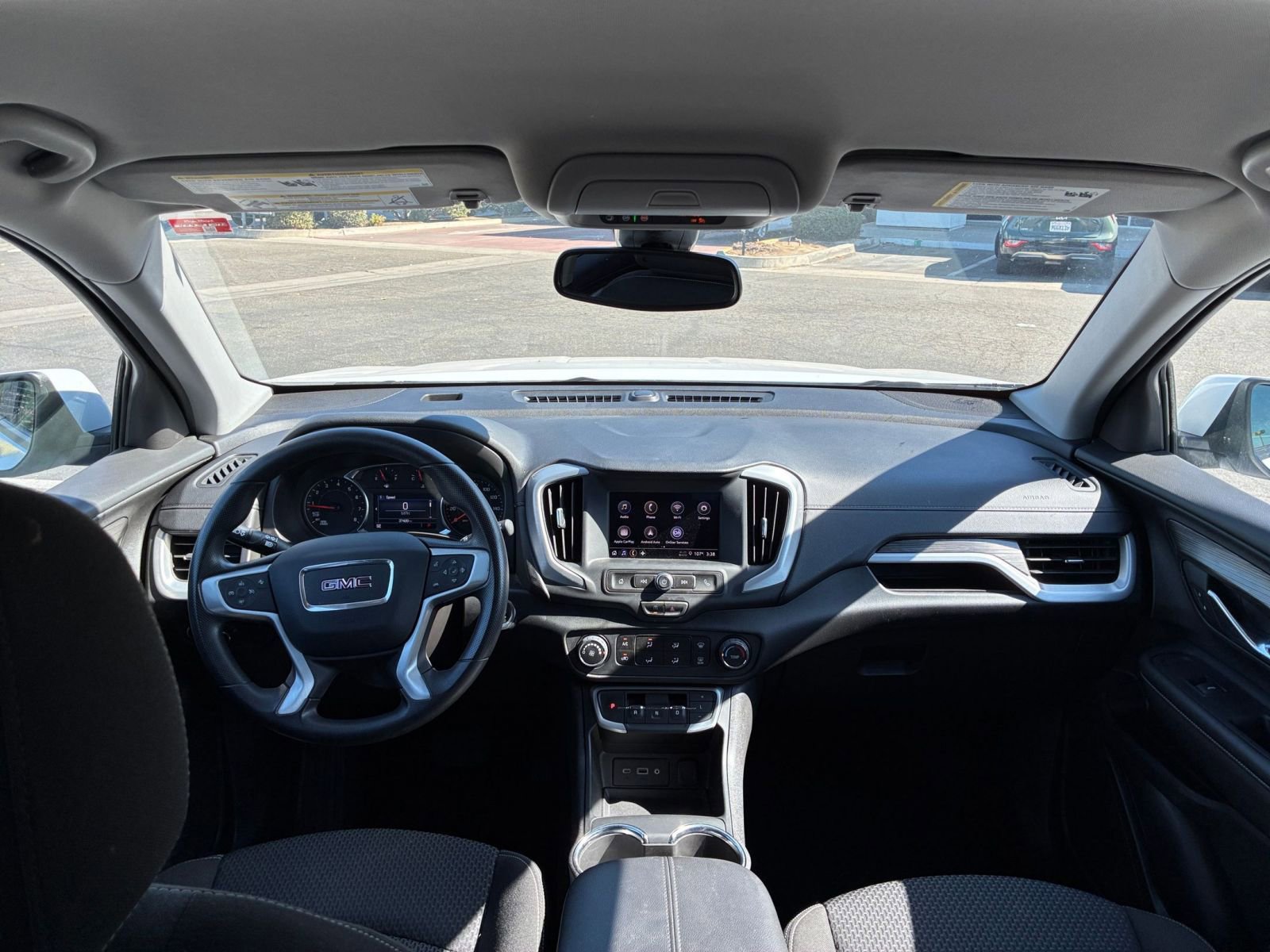Thumbnail: 2024 GMC Terrain - 32