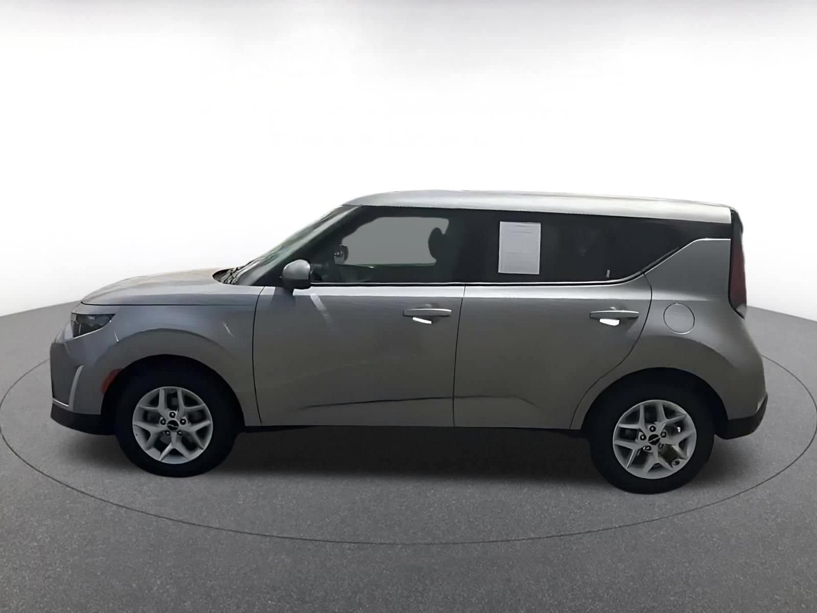 Thumbnail: 2025 Kia Soul - 8