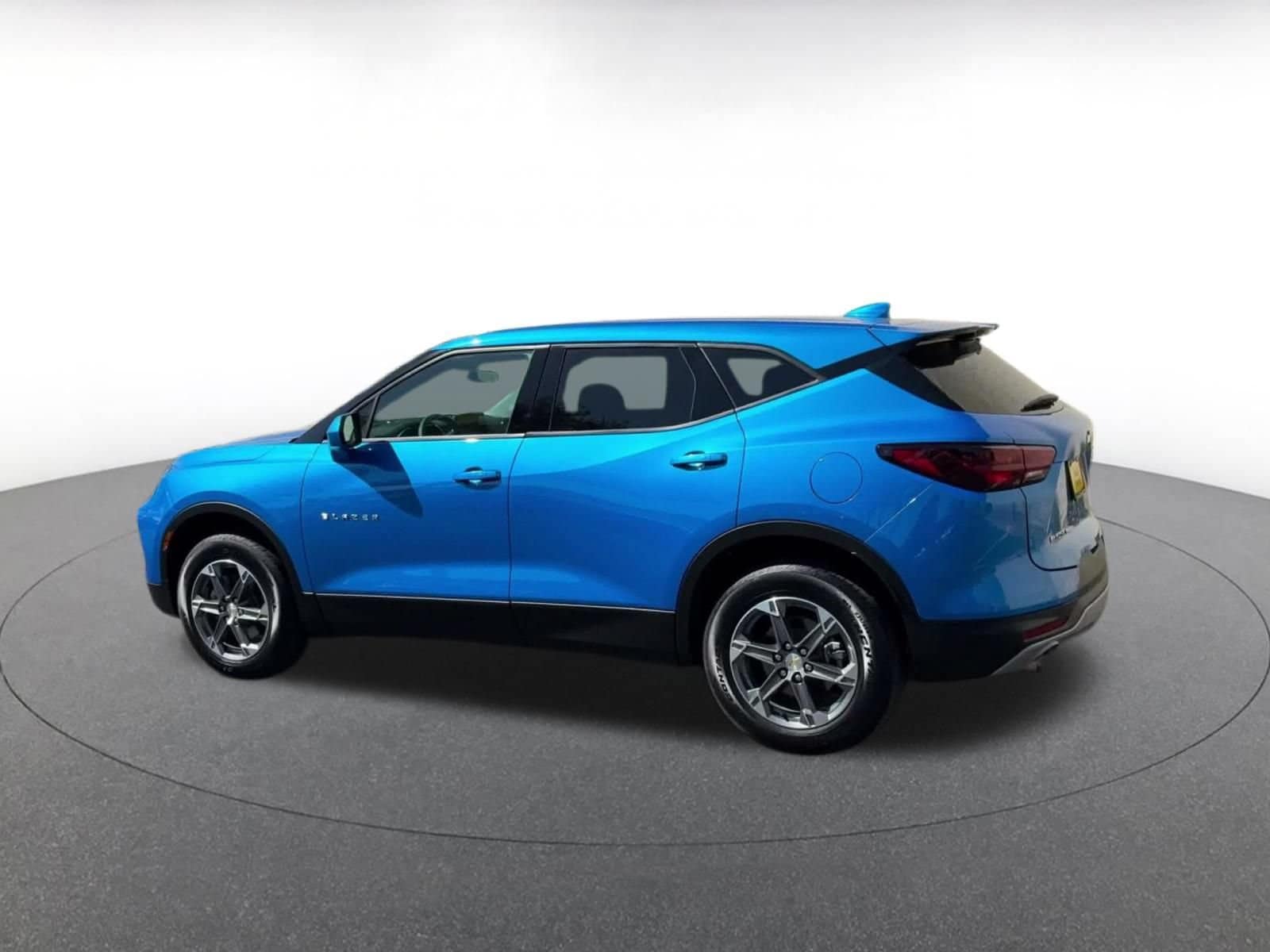 Thumbnail: 2026 Chevrolet Blazer - 9