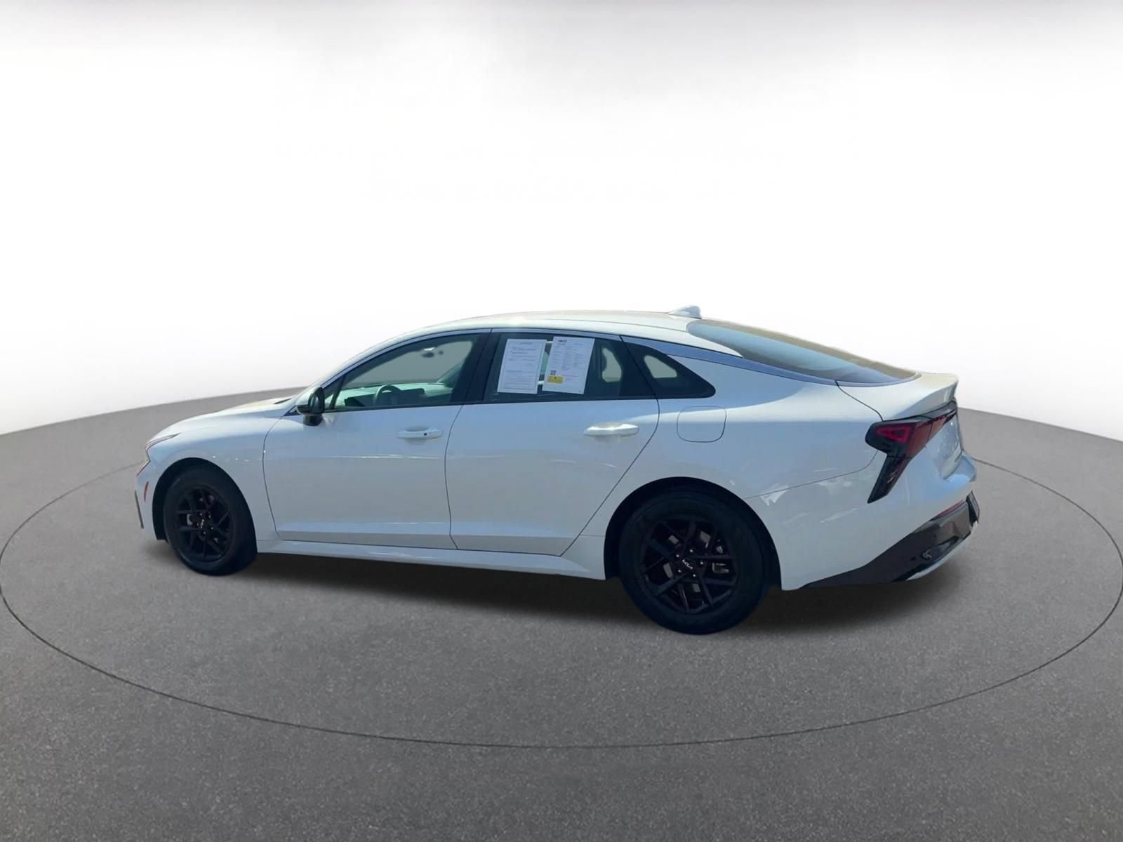 Thumbnail: 2025 Kia K5 - 9