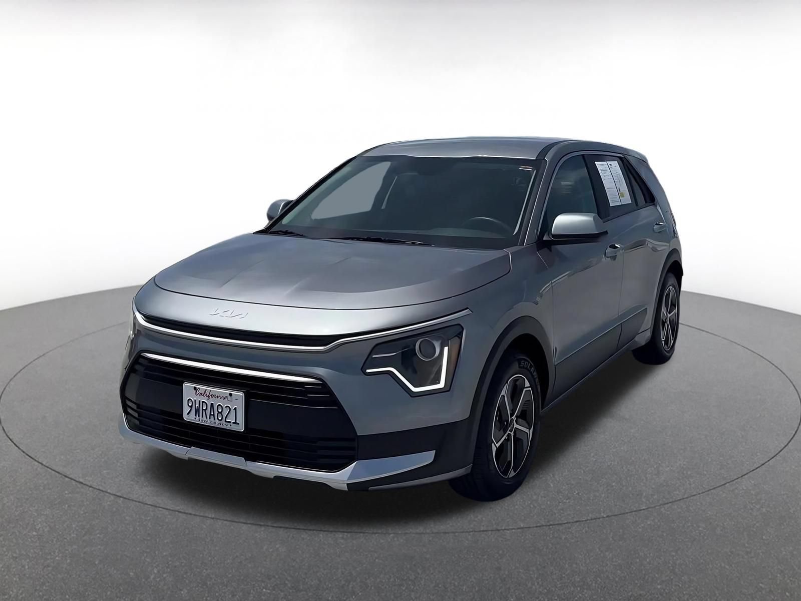 Thumbnail: 2026 Kia Niro - 7