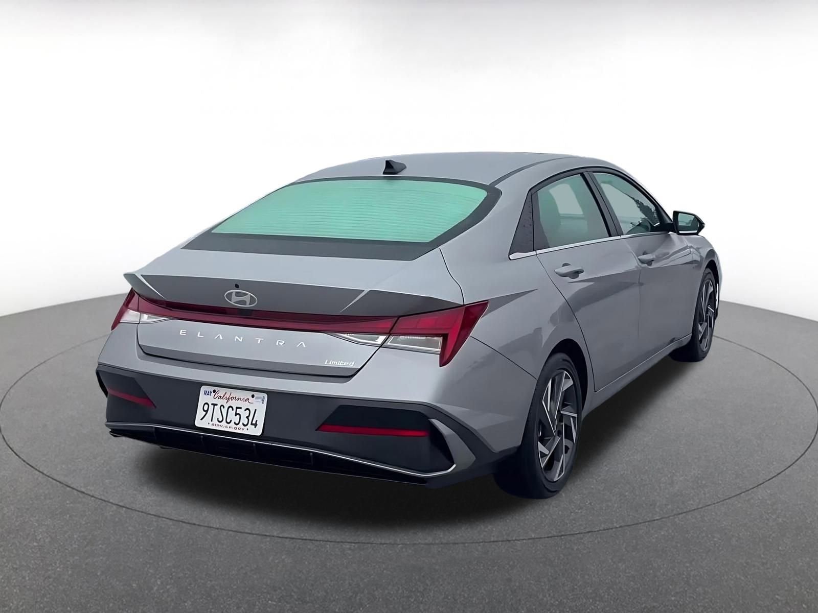 Thumbnail: 2025 Hyundai Elantra - 14