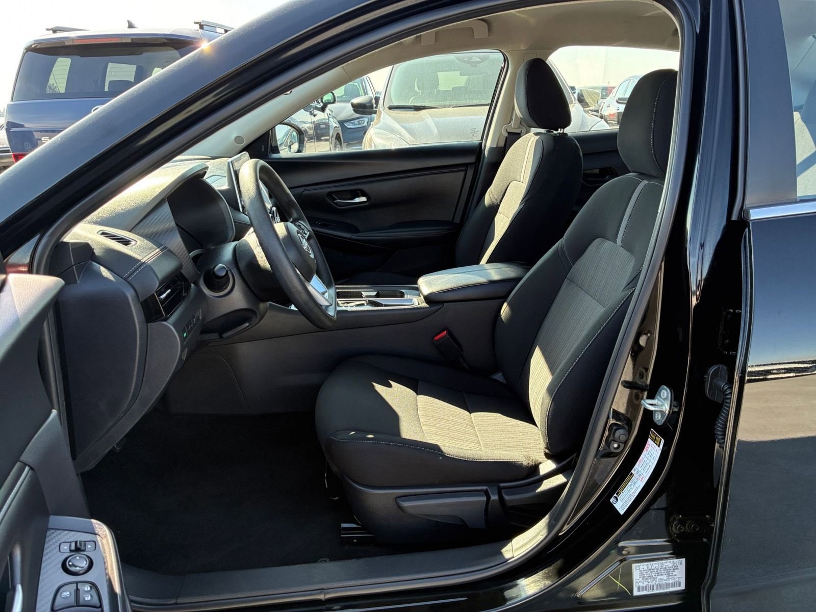 Thumbnail: 2025 Nissan Sentra - 23