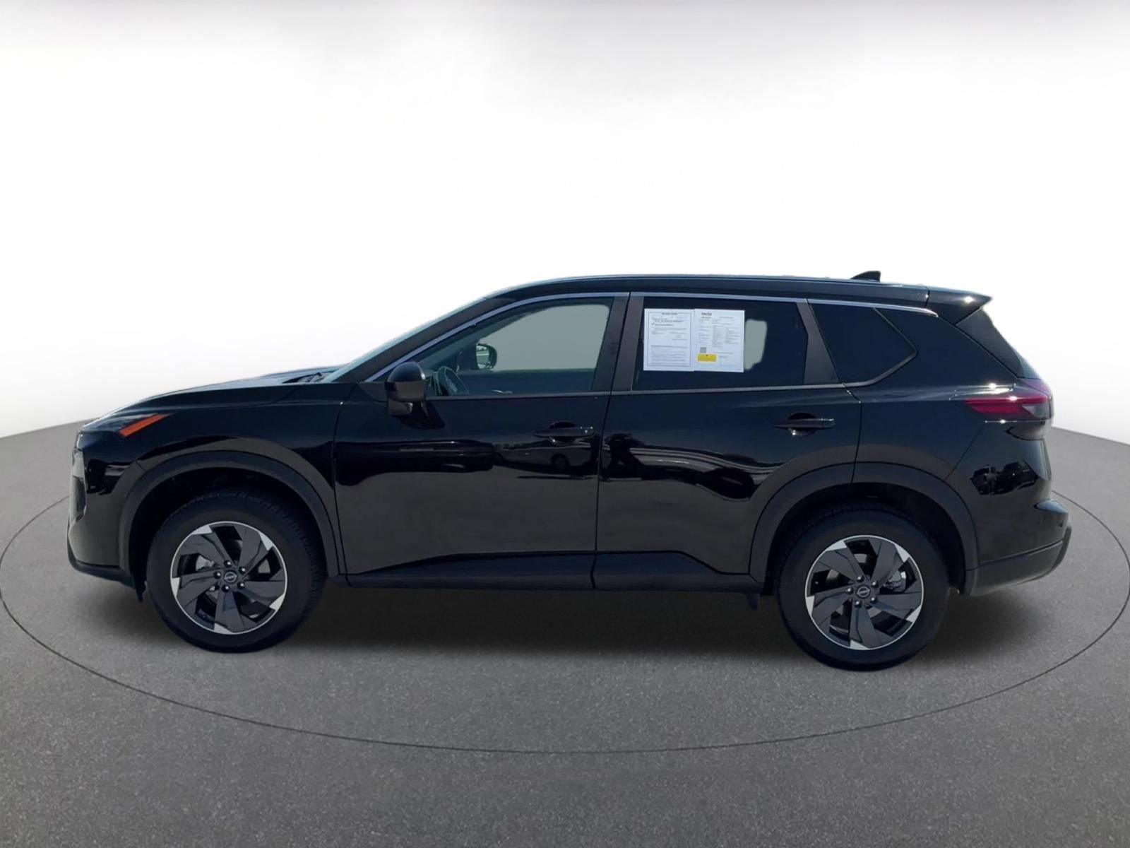 Thumbnail: 2025 Nissan Rogue - 9
