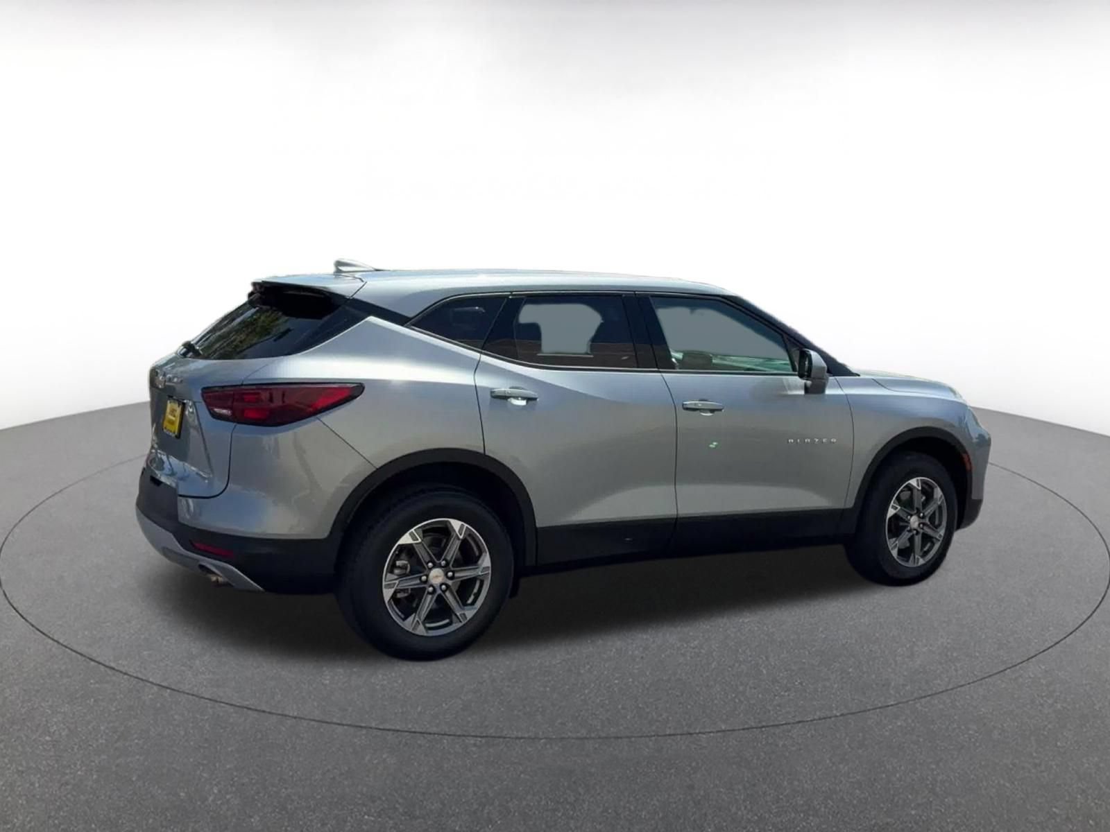 Thumbnail: 2026 Chevrolet Blazer - 15
