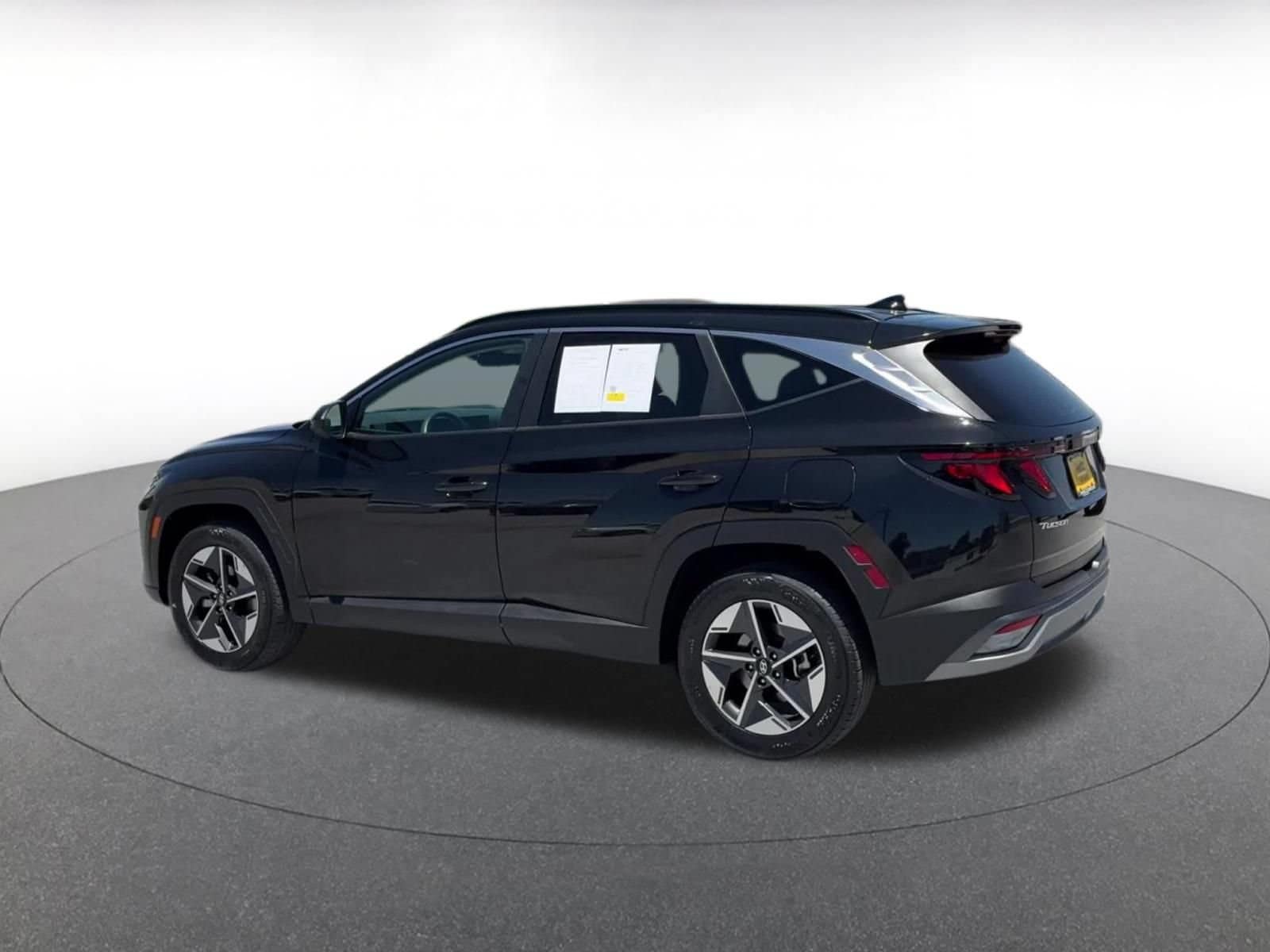Thumbnail: 2025 Hyundai Tucson - 10