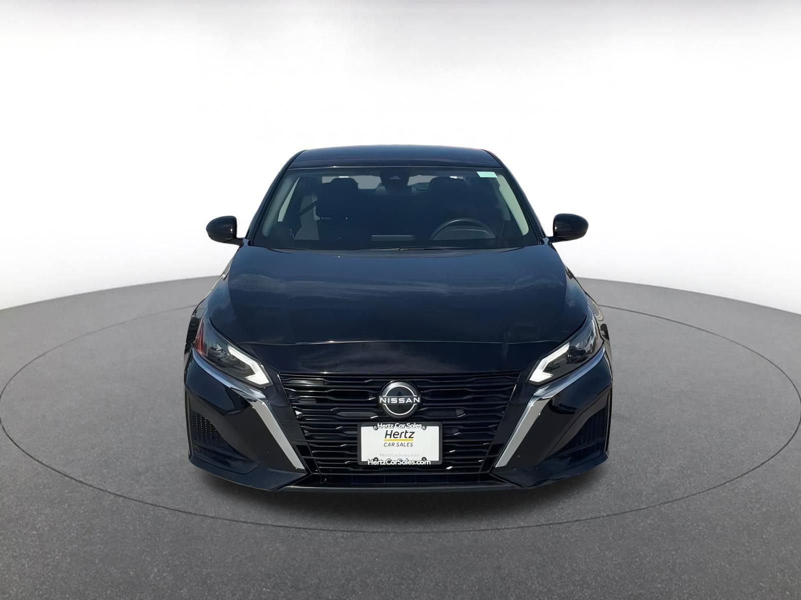 Thumbnail: 2023 Nissan Altima - 4