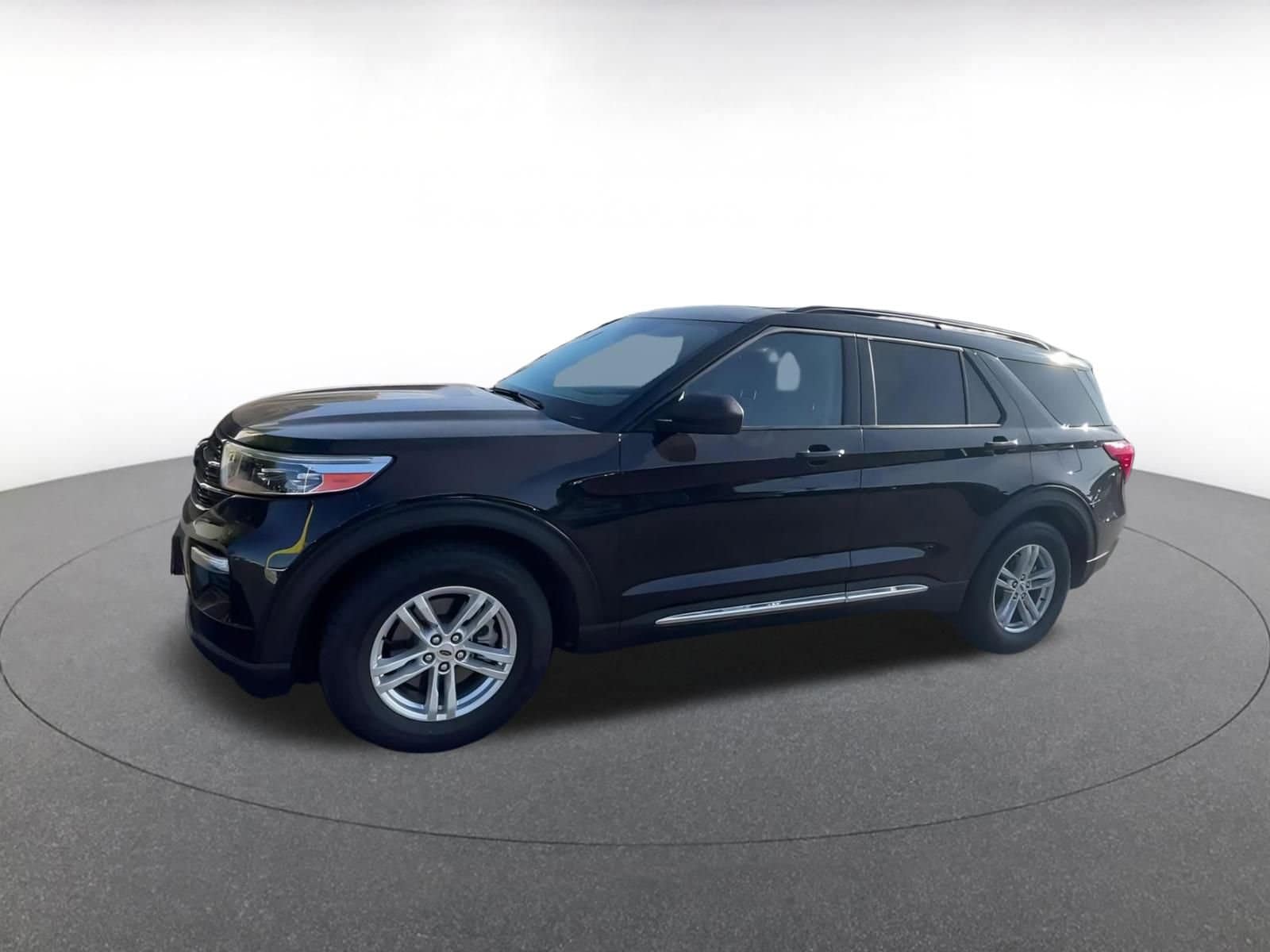 Thumbnail: 2024 Ford Explorer - 7