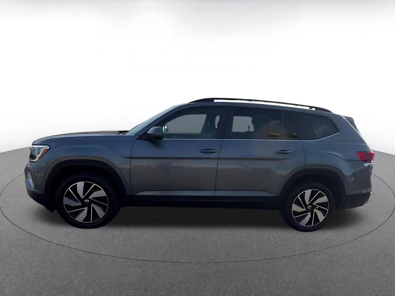 Thumbnail: 2024 Volkswagen Atlas - 8