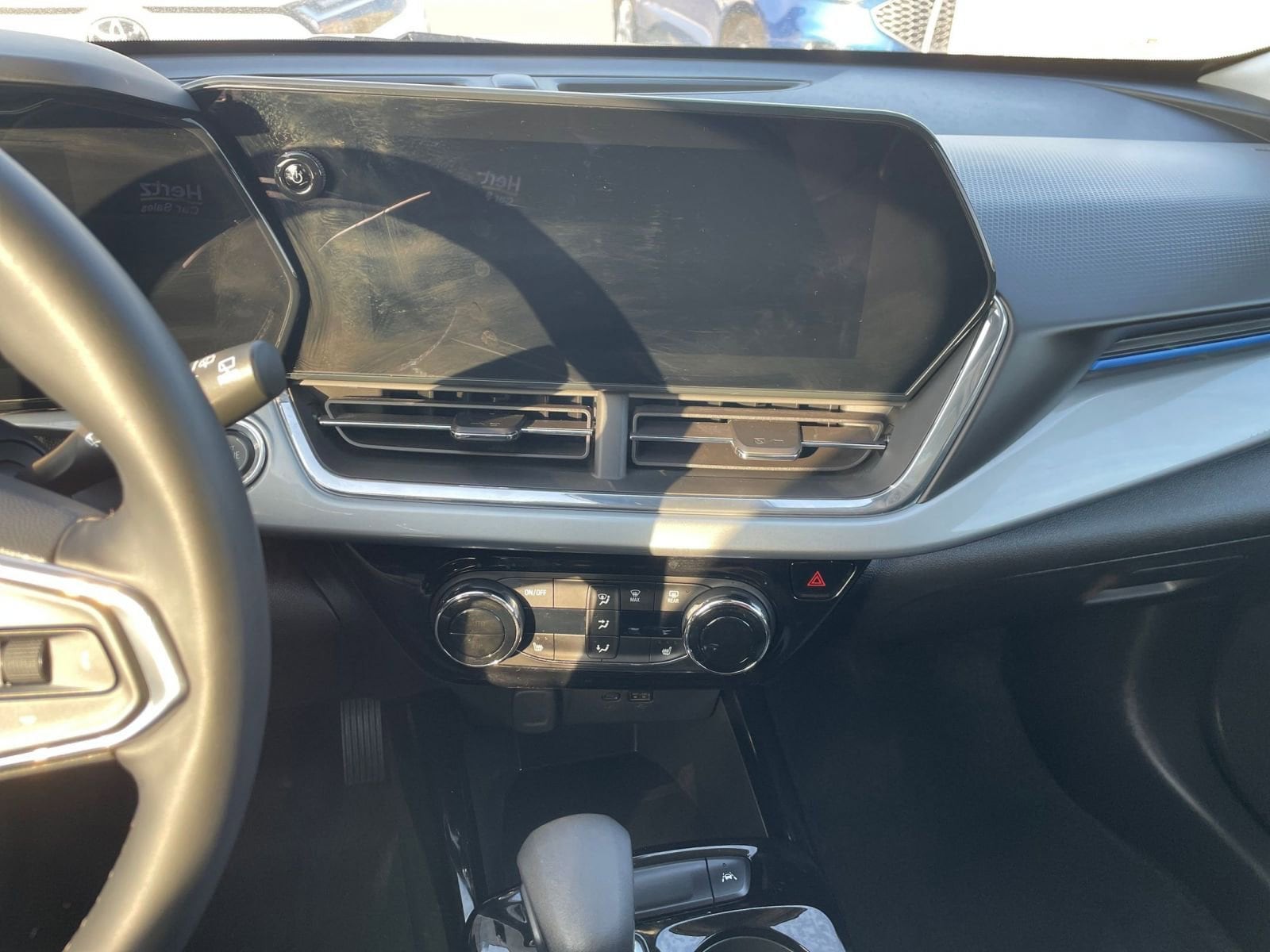 Thumbnail: 2025 Chevrolet Trax - 18