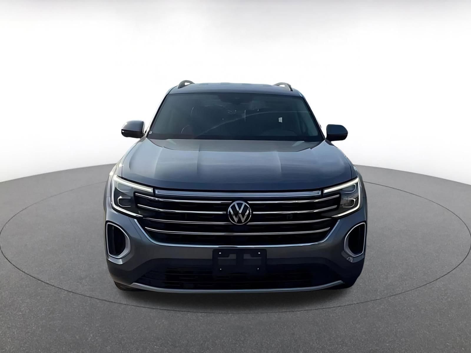 Thumbnail: 2024 Volkswagen Atlas - 3