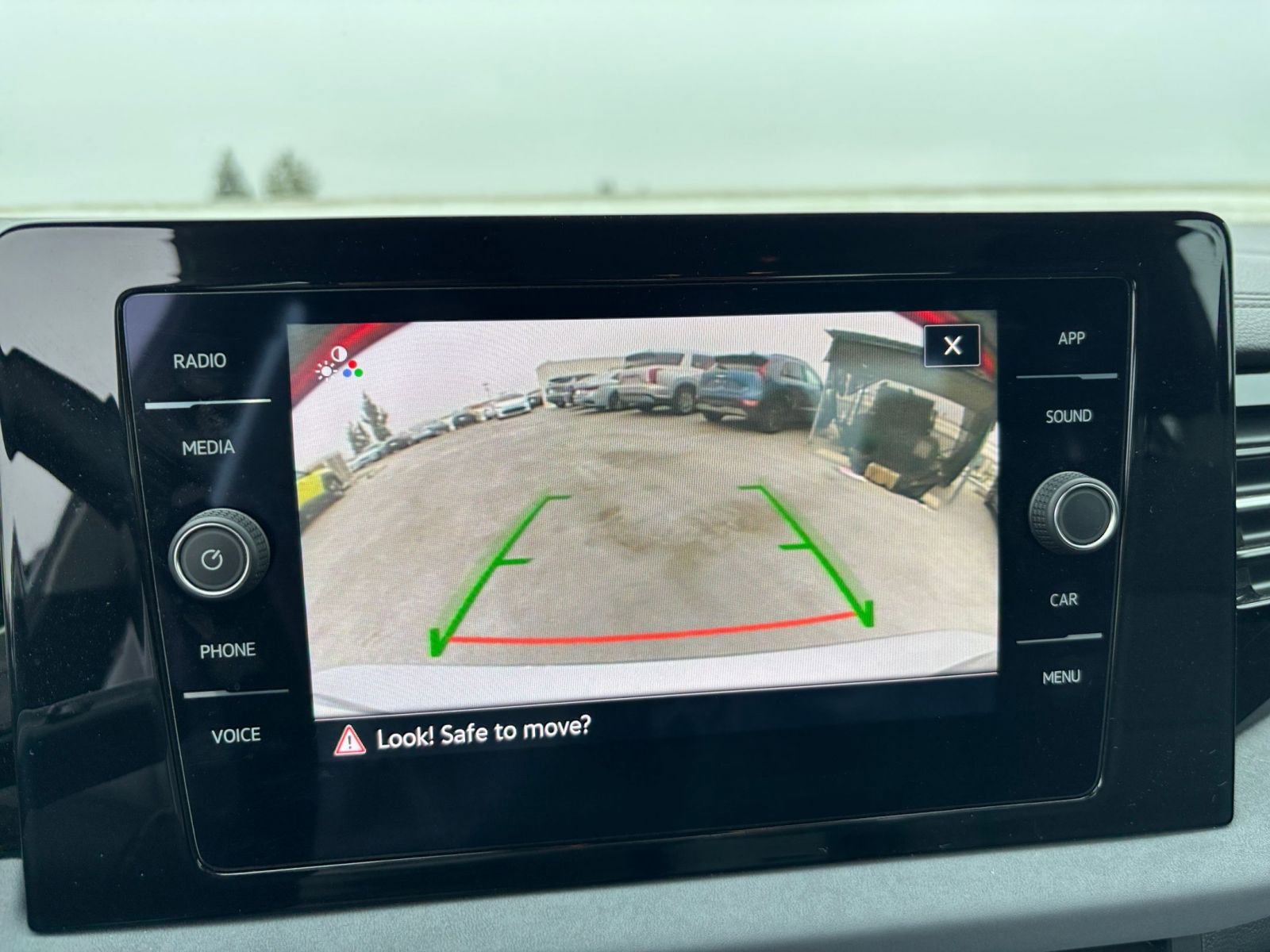 Thumbnail: 2025 Volkswagen Jetta - 17