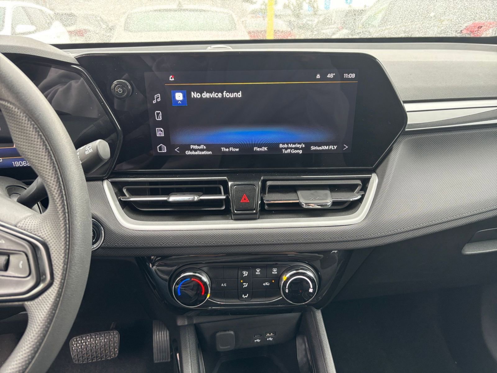 Thumbnail: 2025 Chevrolet TrailBlazer - 18