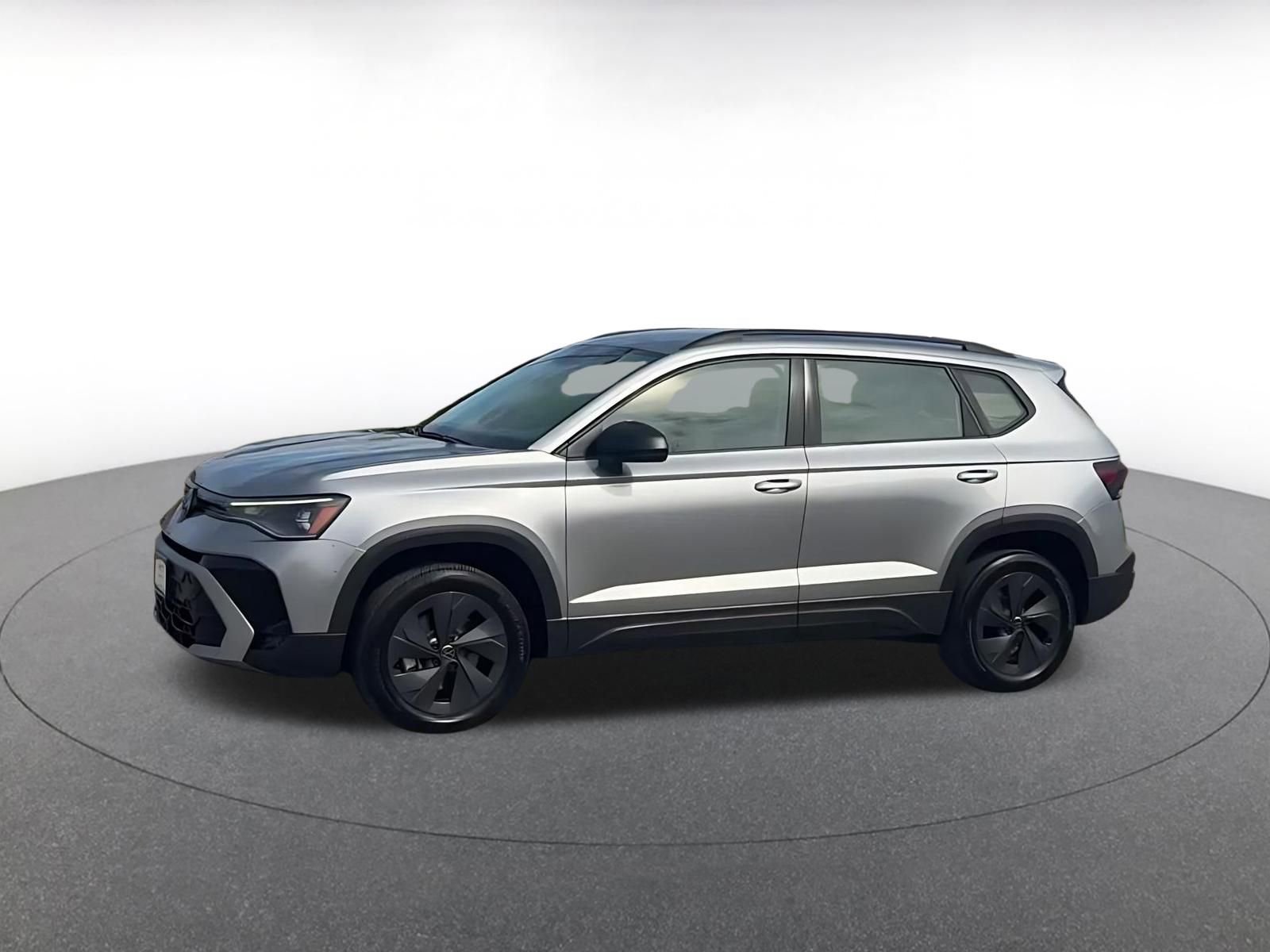 Thumbnail: 2025 Volkswagen Taos - 9