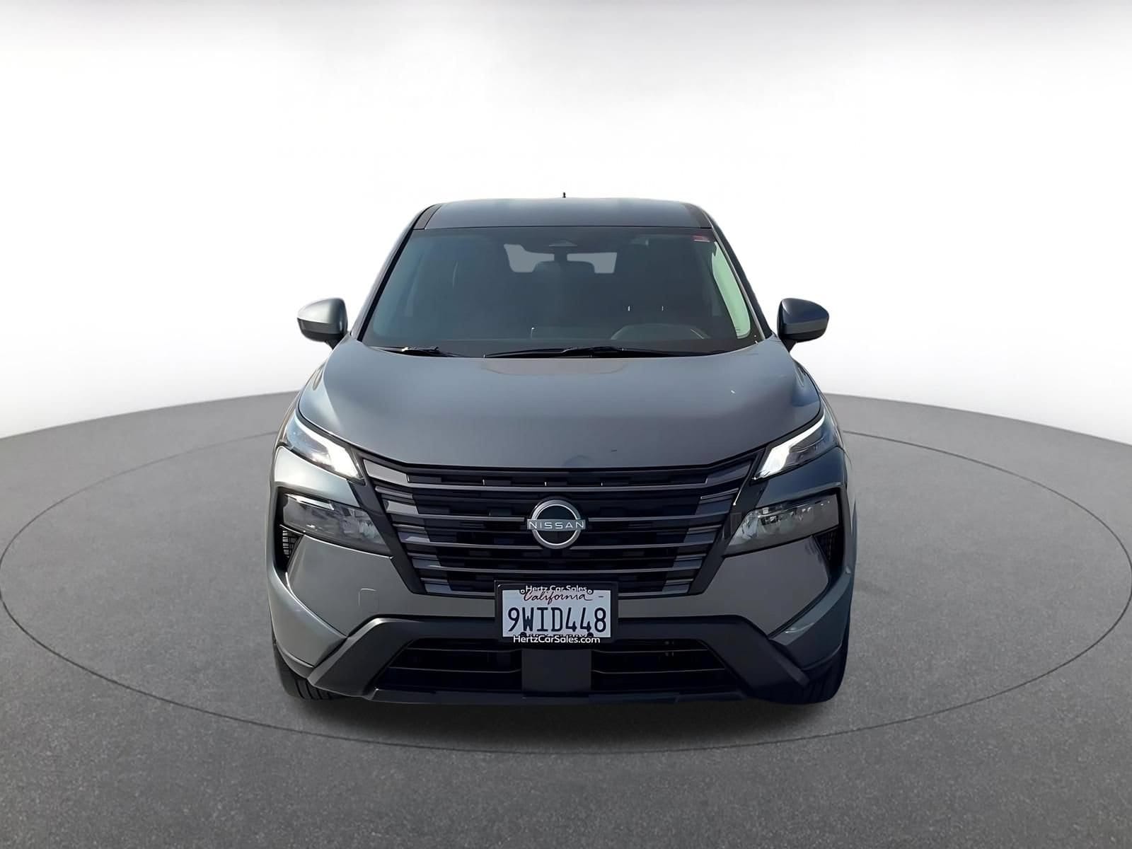 Thumbnail: 2026 Nissan Rogue - 4