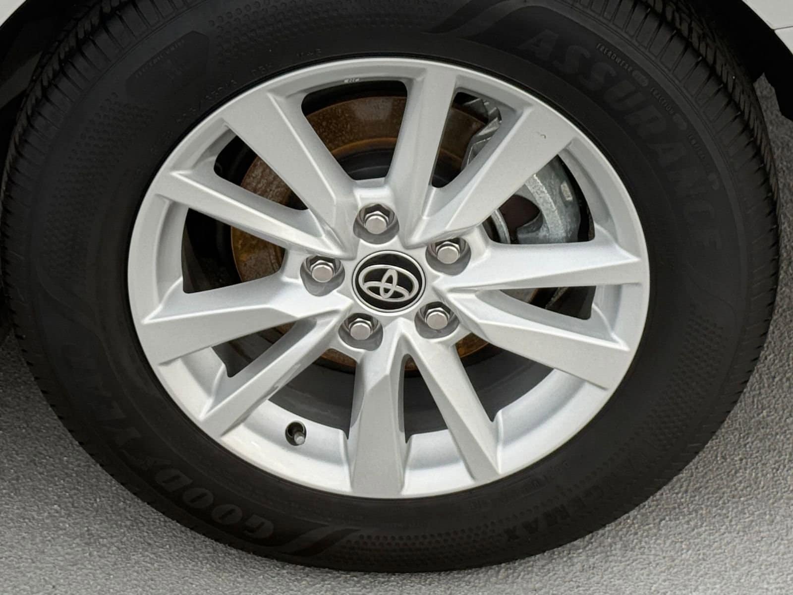 Thumbnail: 2025 Toyota Camry - 28