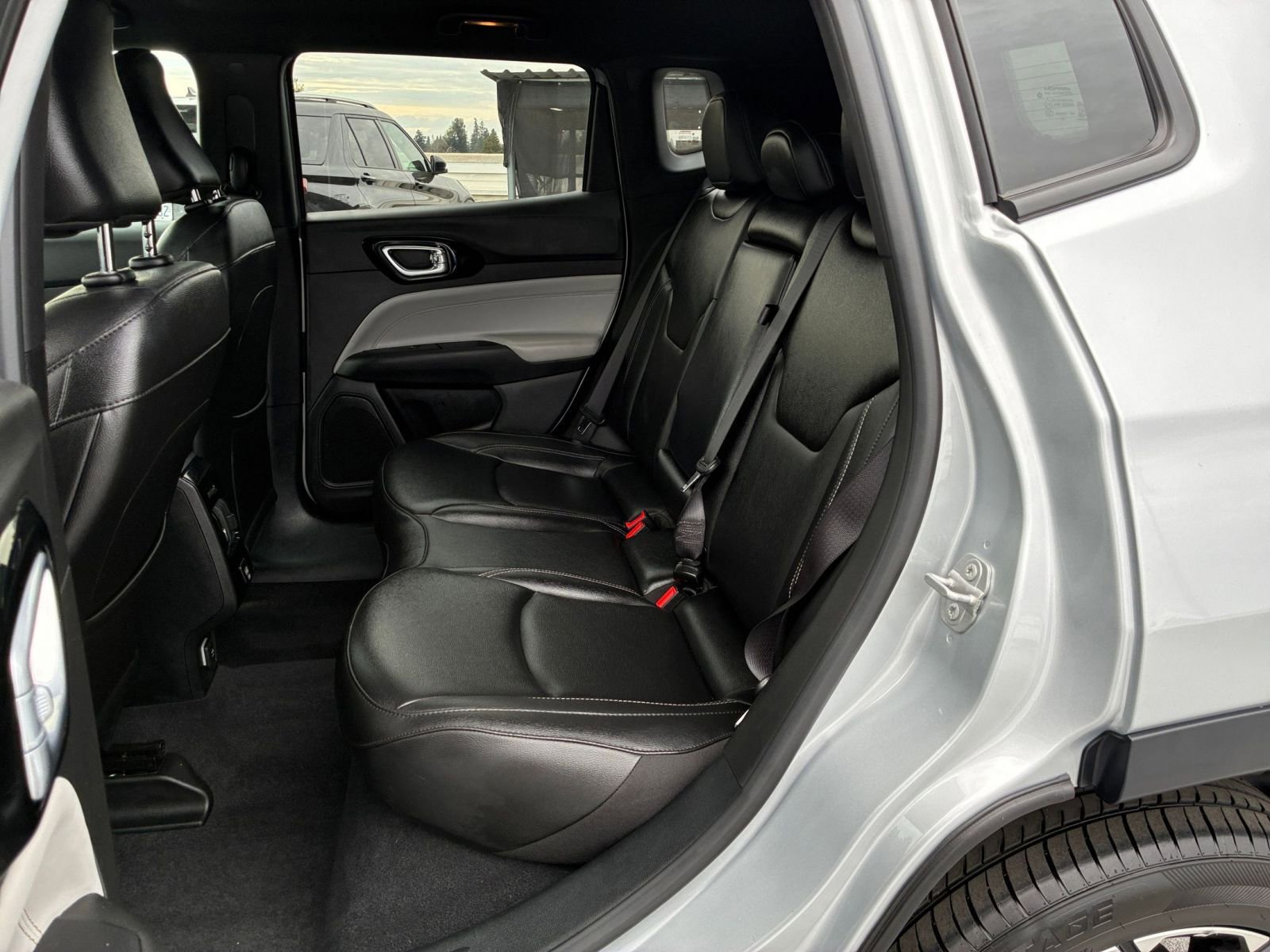 Thumbnail: 2025 Jeep Compass - 24