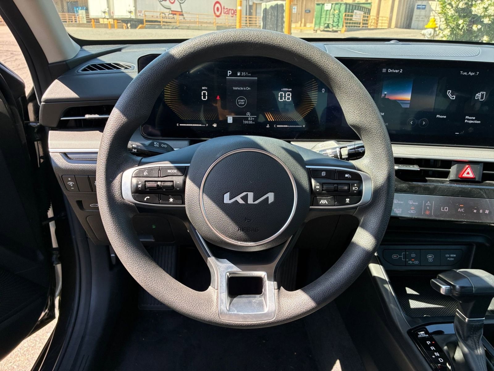 Thumbnail: 2025 Kia K5 - 27