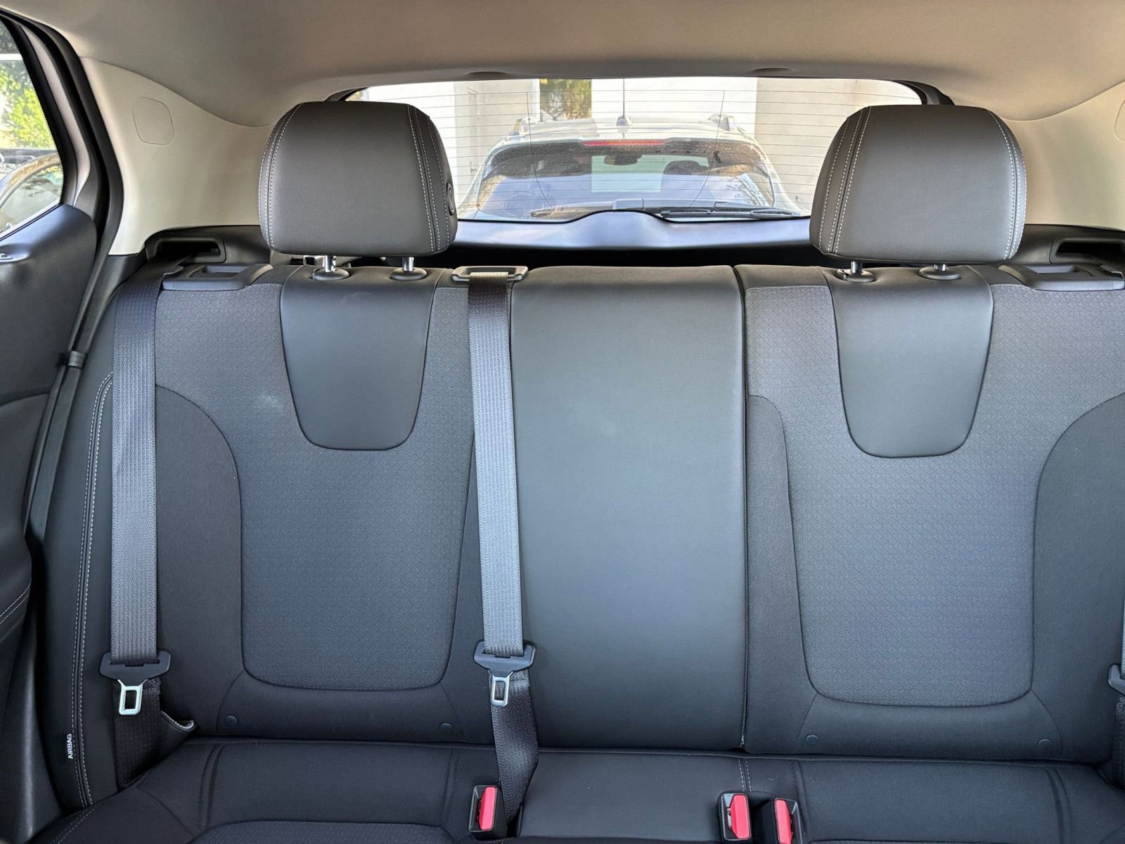 Thumbnail: 2025 Buick Encore GX - 35