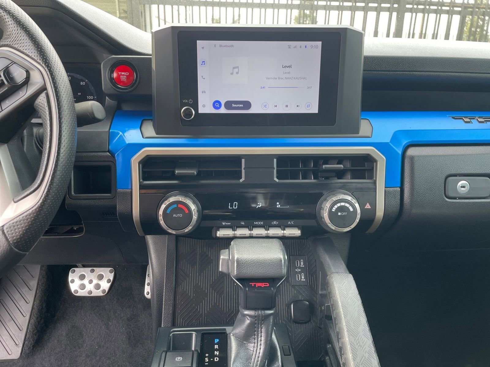 Thumbnail: 2024 Toyota Tacoma - 17