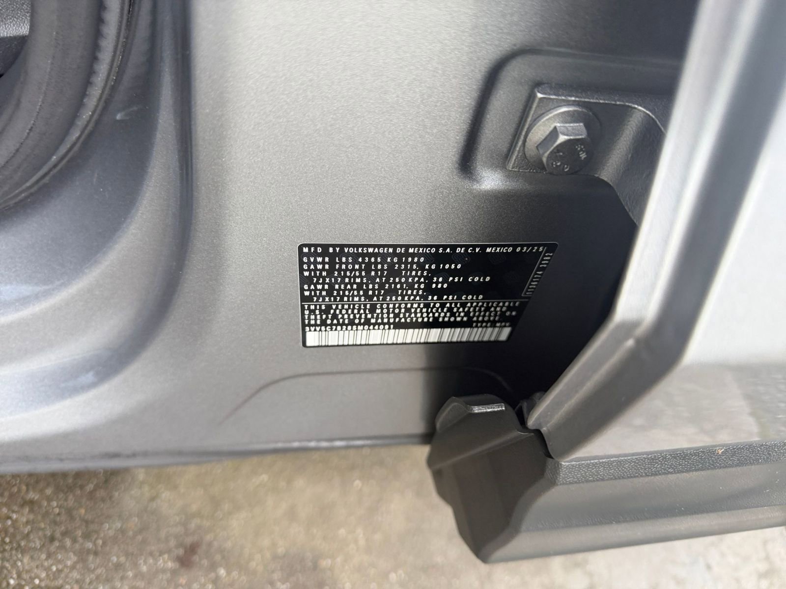 Thumbnail: 2025 Volkswagen Taos - 29